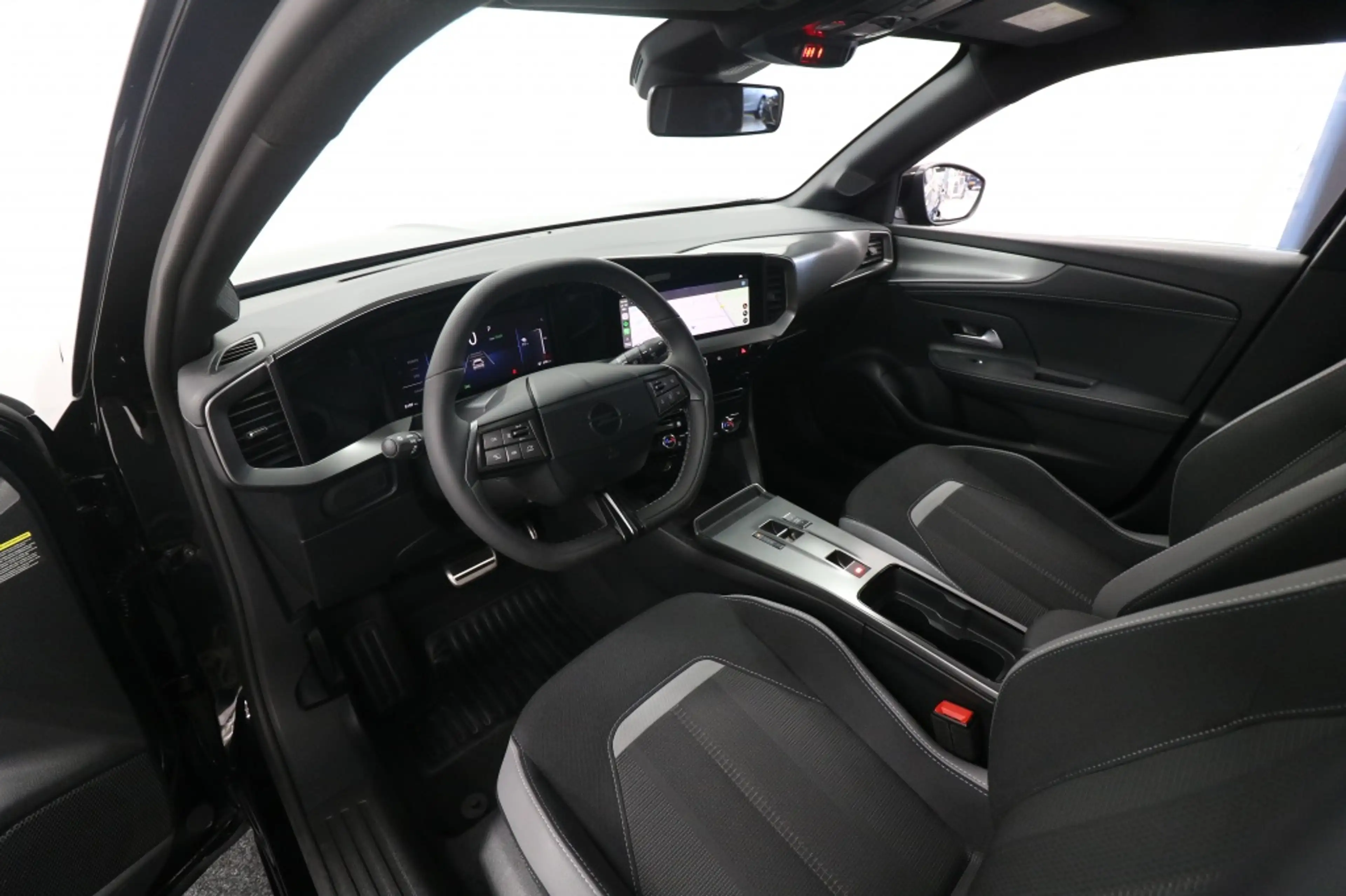 Opel Mokka-E Electric GS 54 kWh — photo 5