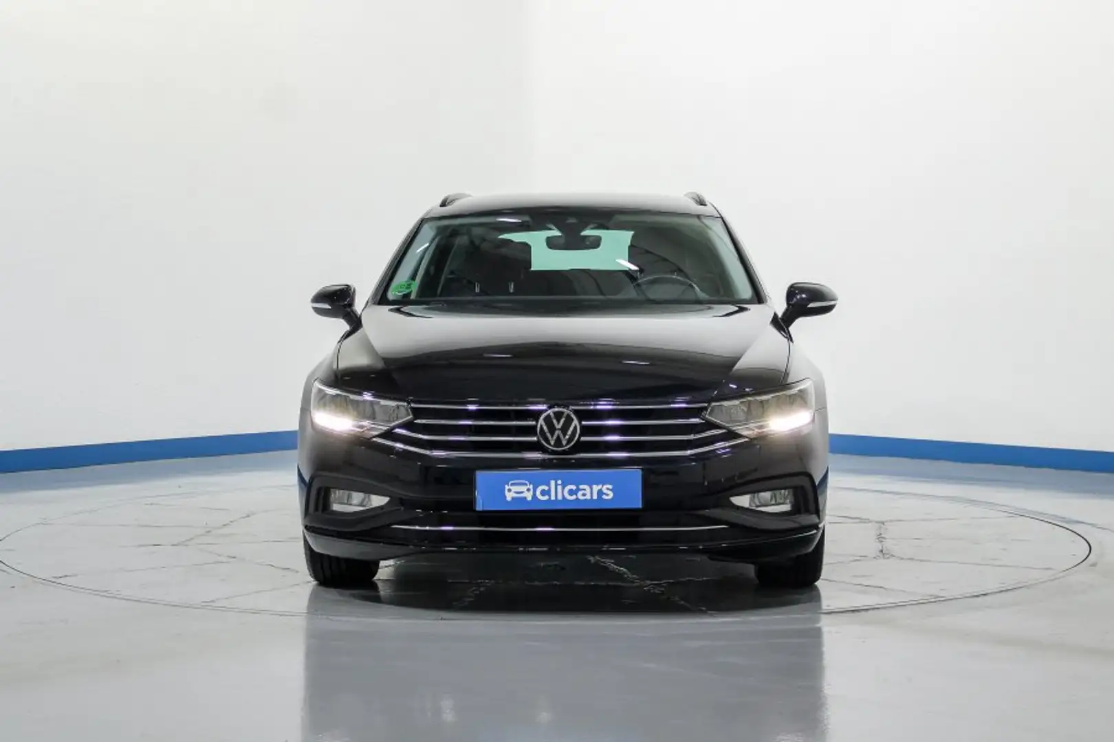 Volkswagen Passat Variant 2.0TDI EVO Executive 90kW DSG7 Fekete - 2