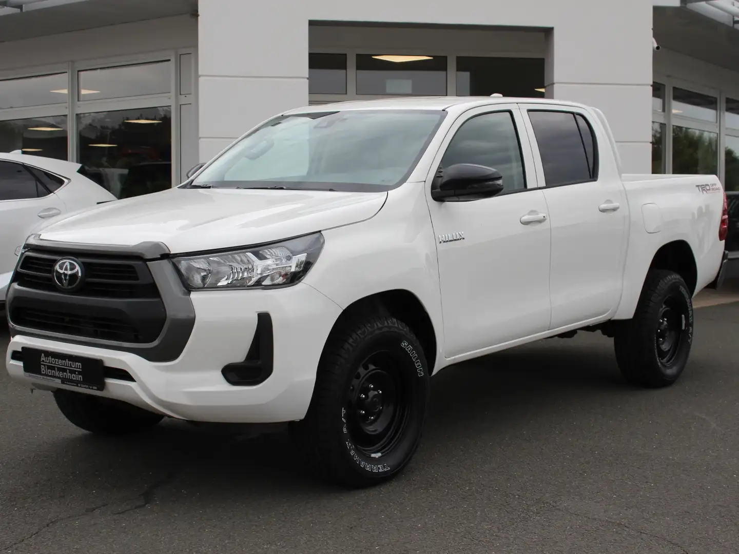 Toyota Hilux 2,8 D-4D 4x4 ACC*SHZ*Kamera*OffroadReifen Wit - 1