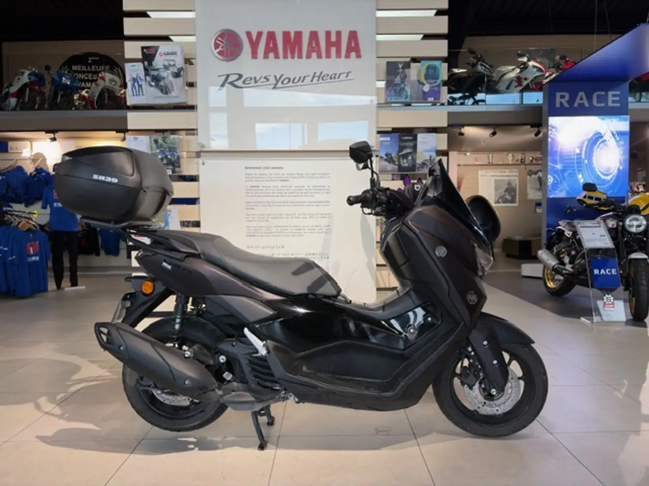 Yamaha NMAX