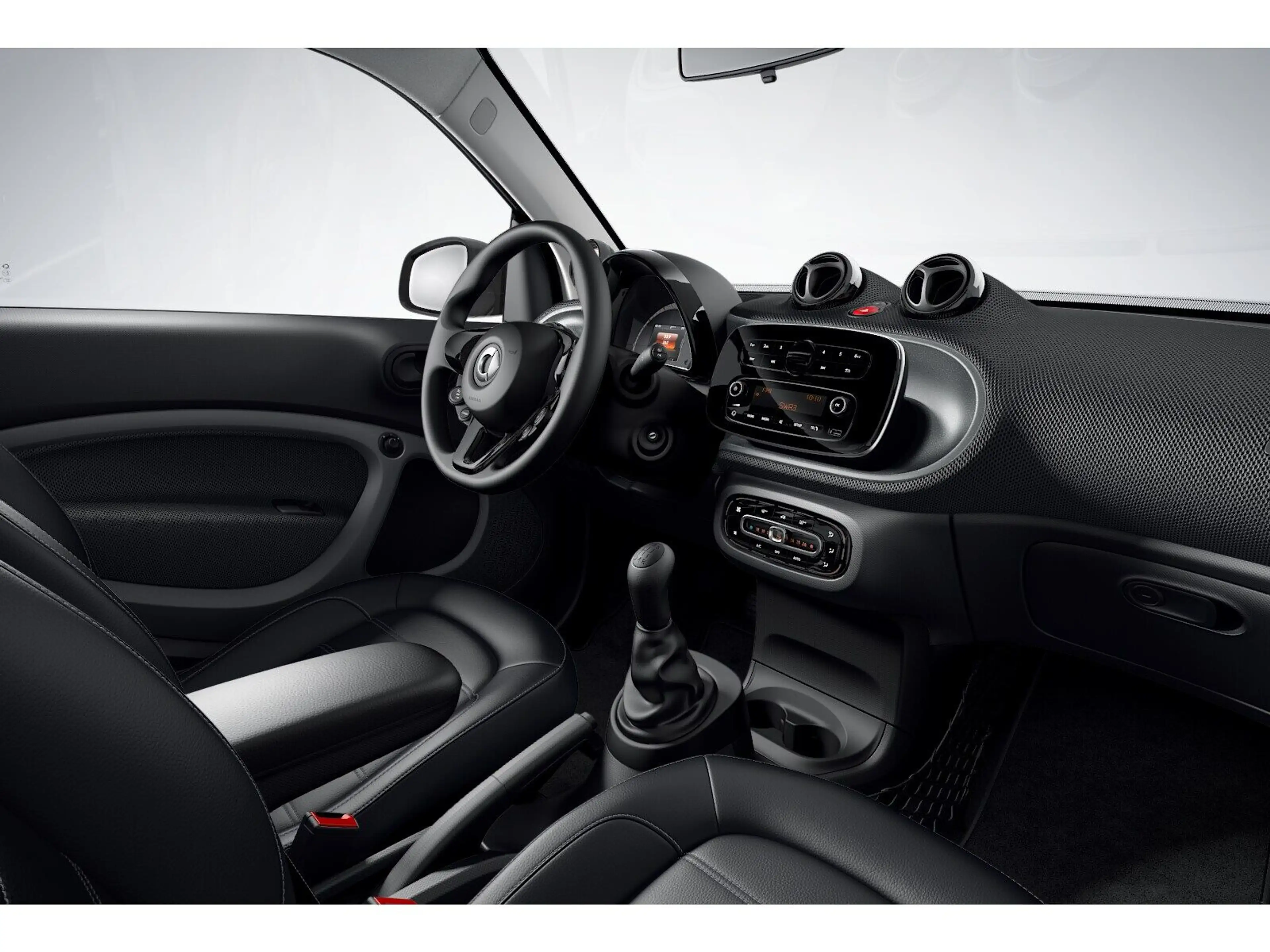 smart forTwo coupe prime PANO SHZ — photo 4