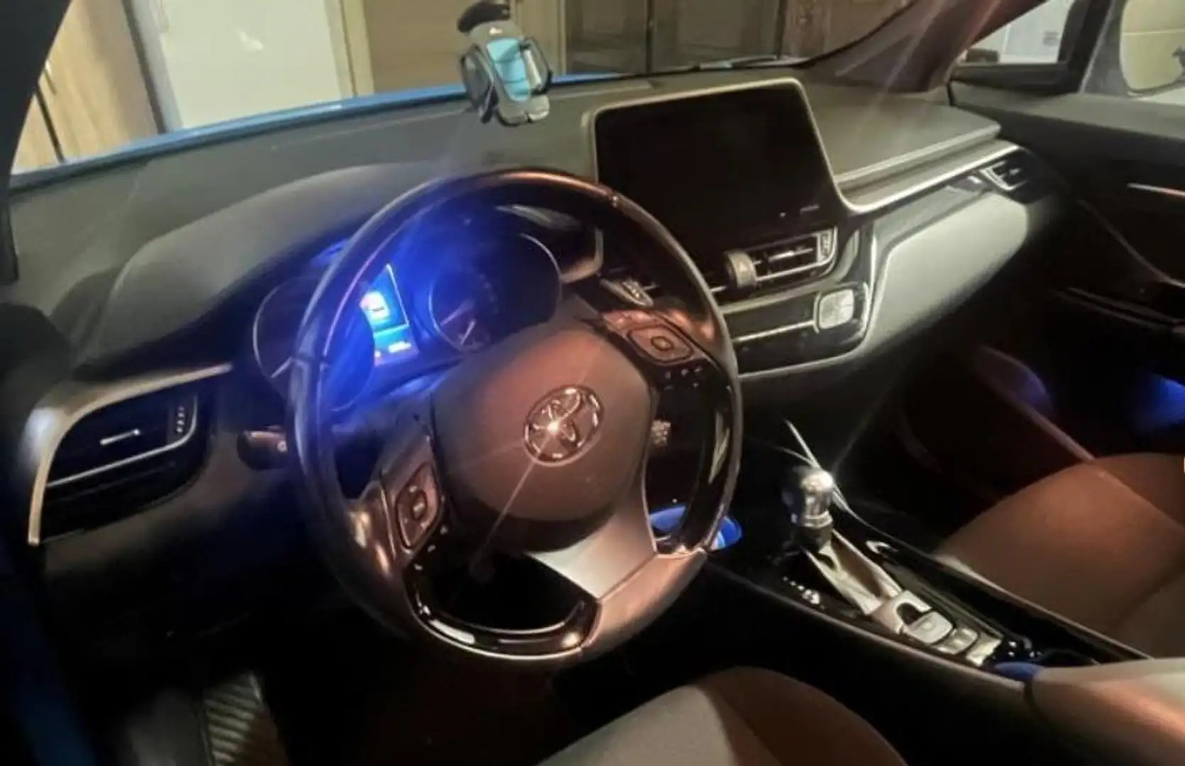 Toyota C-HR C-LUB 1.8 Blauw - 2