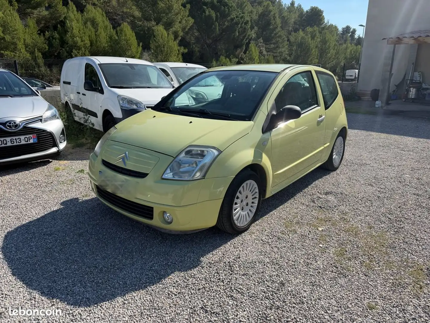 Citroen C2 Citron 1.4 70 CH Jaune - 2