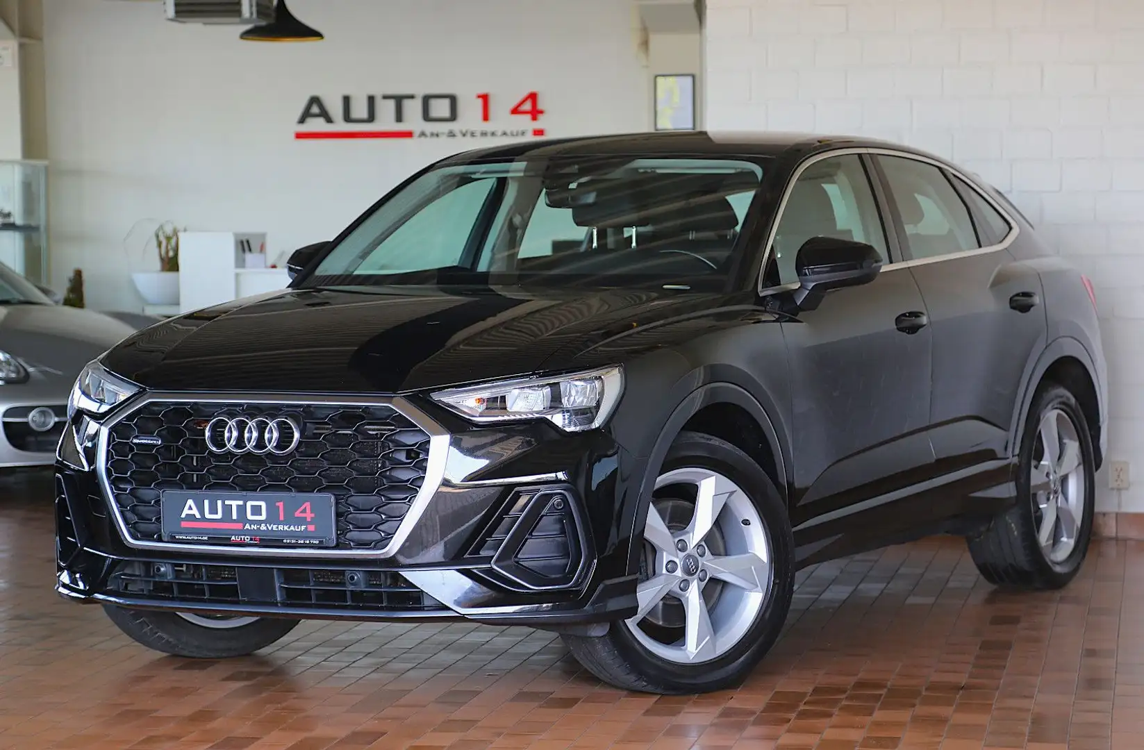 Audi Q3 Sportback 45 TFSI quattro Virtual LED AHK ACC Noir - 1