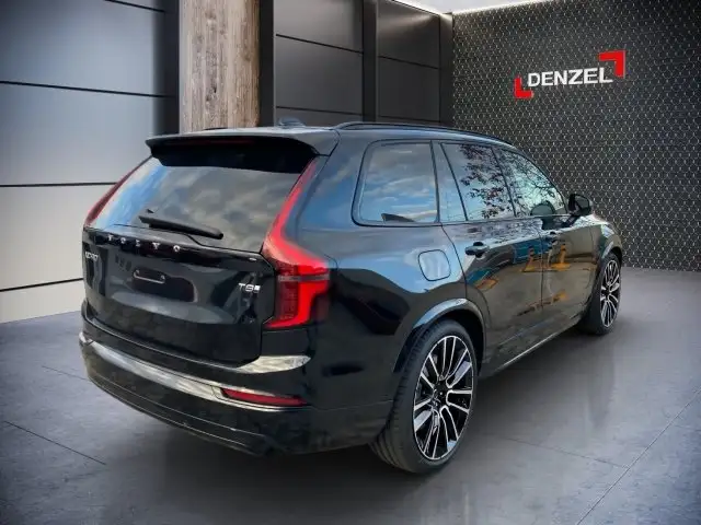 Volvo XC90 Ultra, T8 AWD Plug-in Hybrid, Elektrisch/Benzin, Dark, Ansicht 4