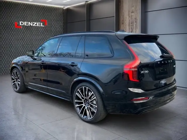 Volvo XC90 Ultra, T8 AWD Plug-in Hybrid, Elektrisch/Benzin, Dark, Ansicht 3