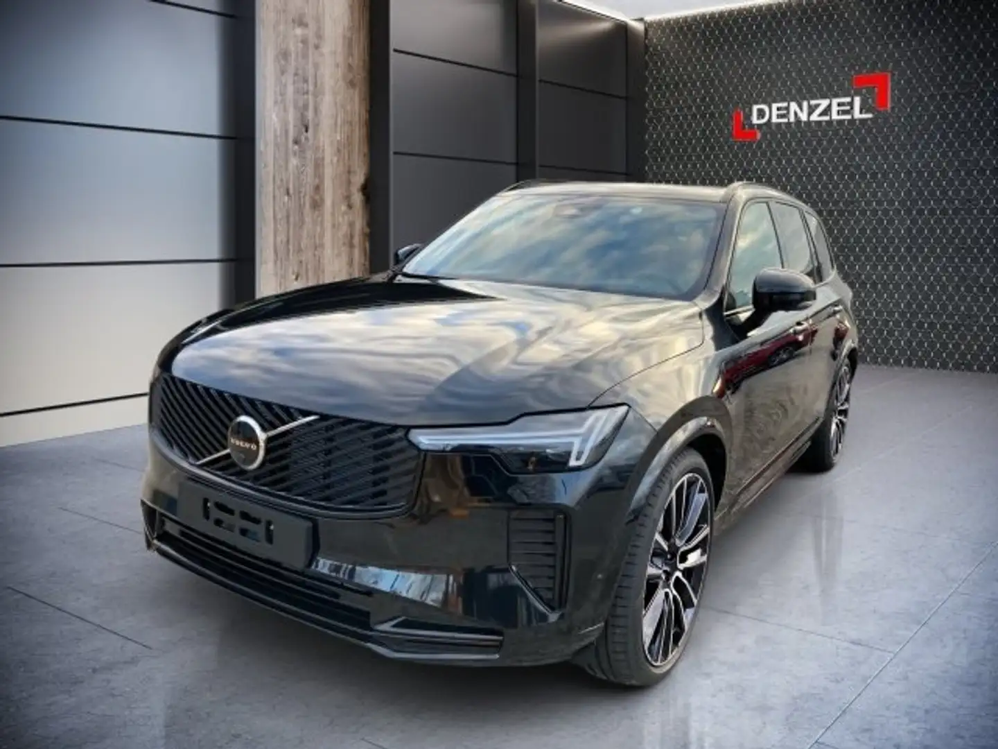 Volvo XC90 Ultra, T8 AWD Plug-in Hybrid, Elektrisch/Benzin, Dark, Schwarz - 2
