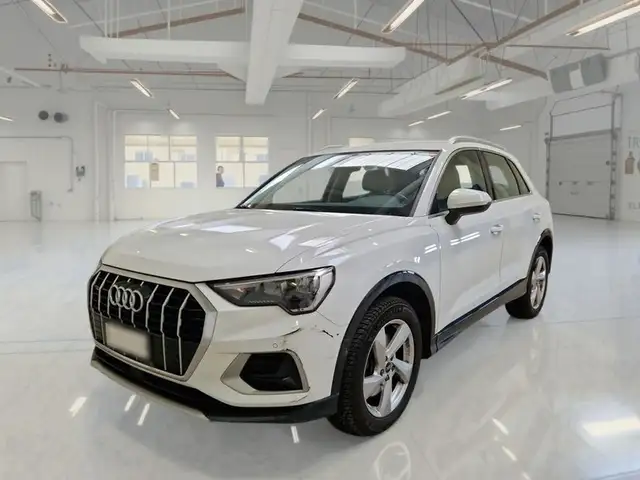 Audi Q3 40 TDI QUATTRO S TRONIC BUSINESS ADVANCE SUV