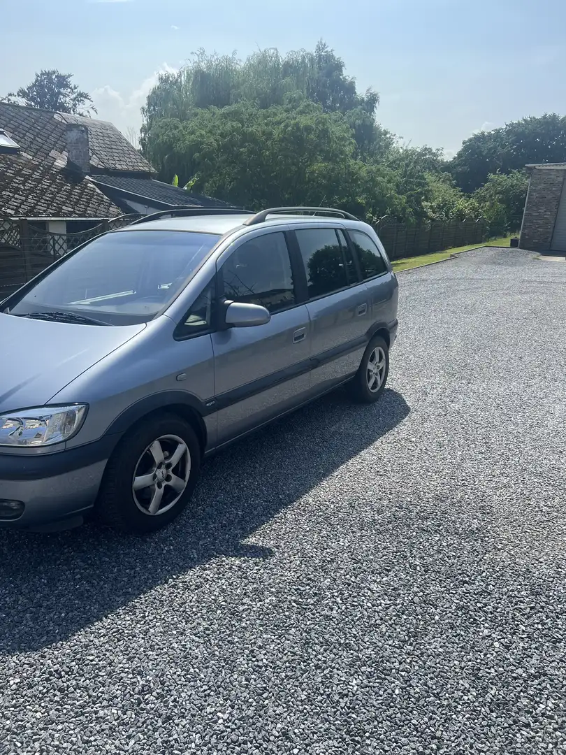Opel Zafira 1.6i XEL 16v Comfort - 2