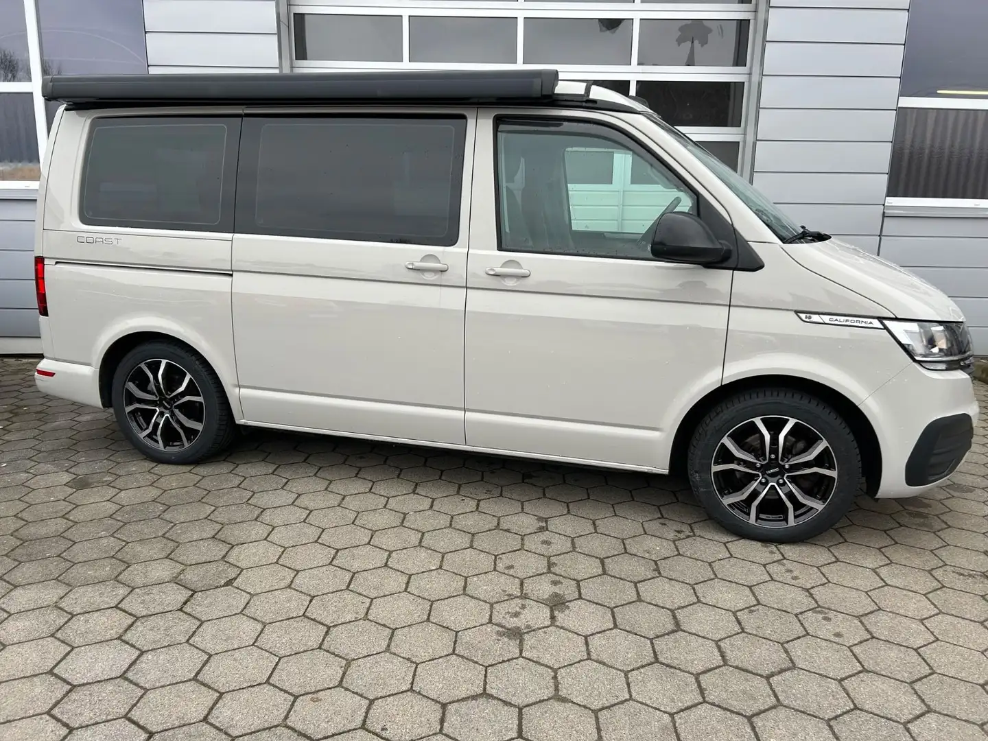 Volkswagen T6 California 2.0 TDI Coast+Standheizung+AHK Gris - 2