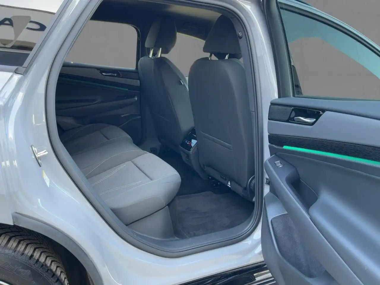 Volkswagen ID.7 PRO MATRIX+NAV+AHK+ACC+WäPu+HuD+360°, миниатюра 13