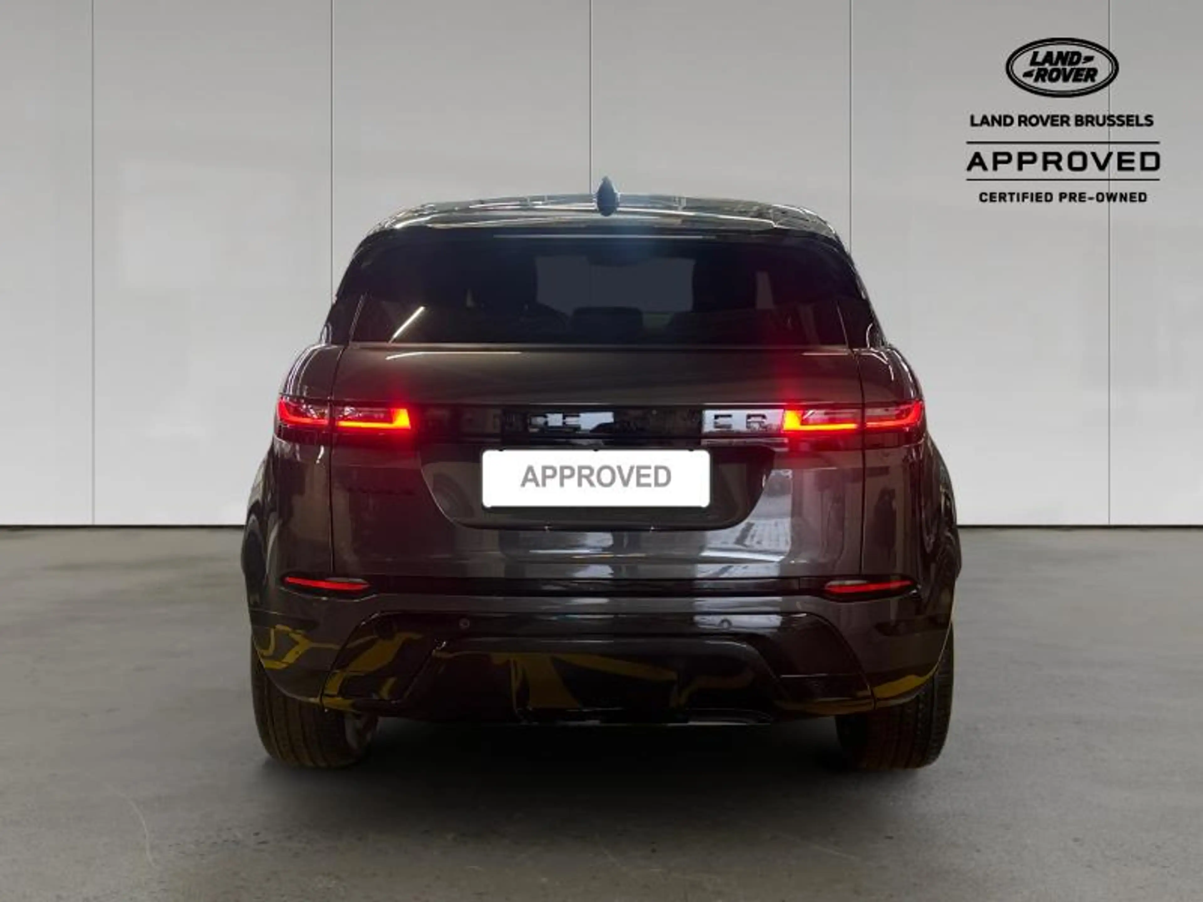 Land Rover Range Rover Evoque Dynamic SE P160 Warranty until 03/2030 — photo 8