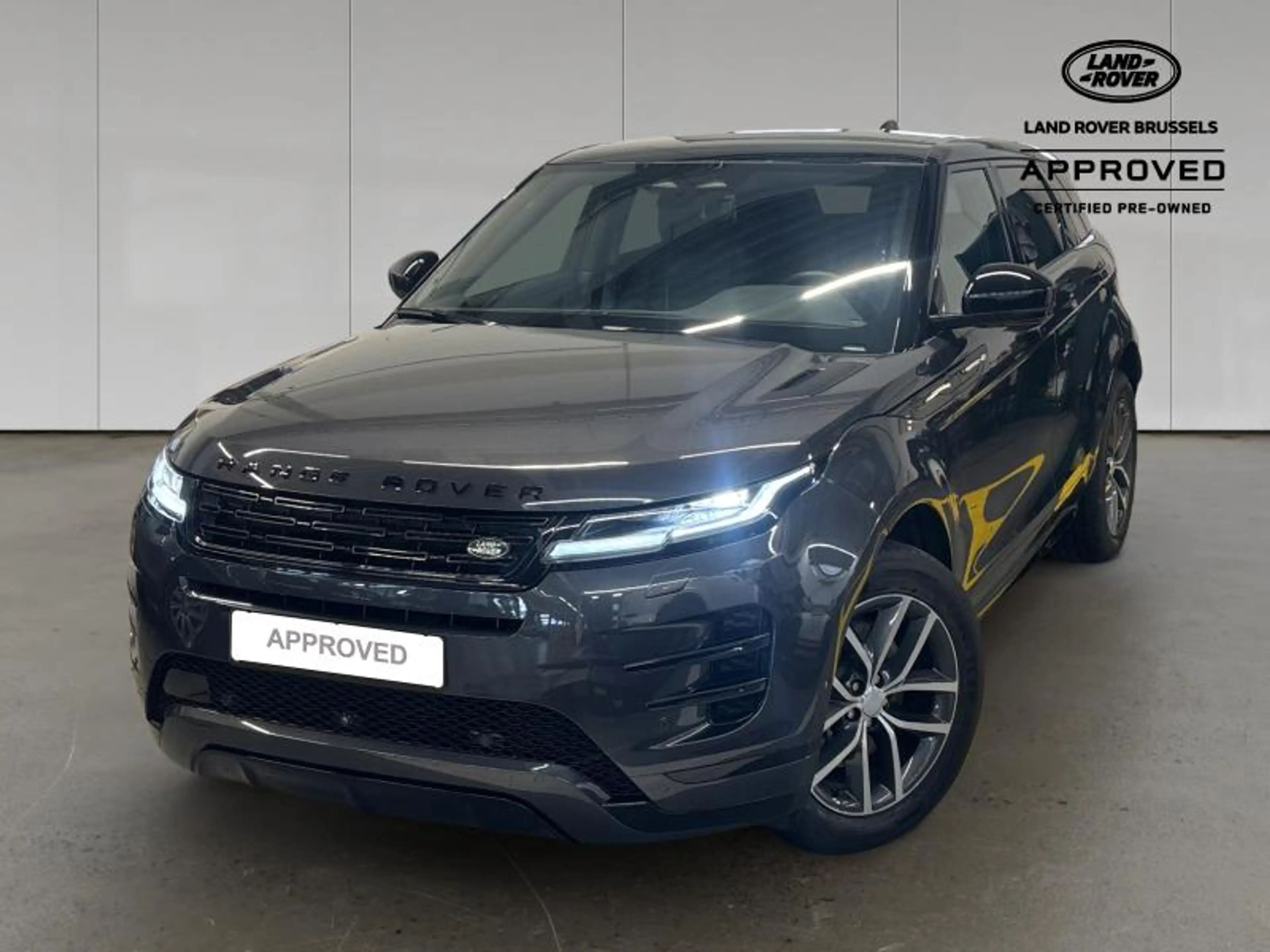 Land Rover Range Rover Evoque Dynamic SE P160 Warranty until 03/2030