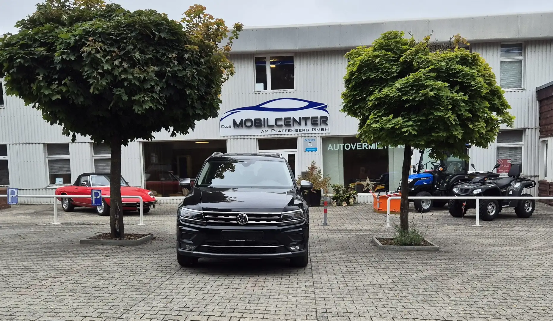 Volkswagen Tiguan Allspace Highline 4Motion Schwarz - 2