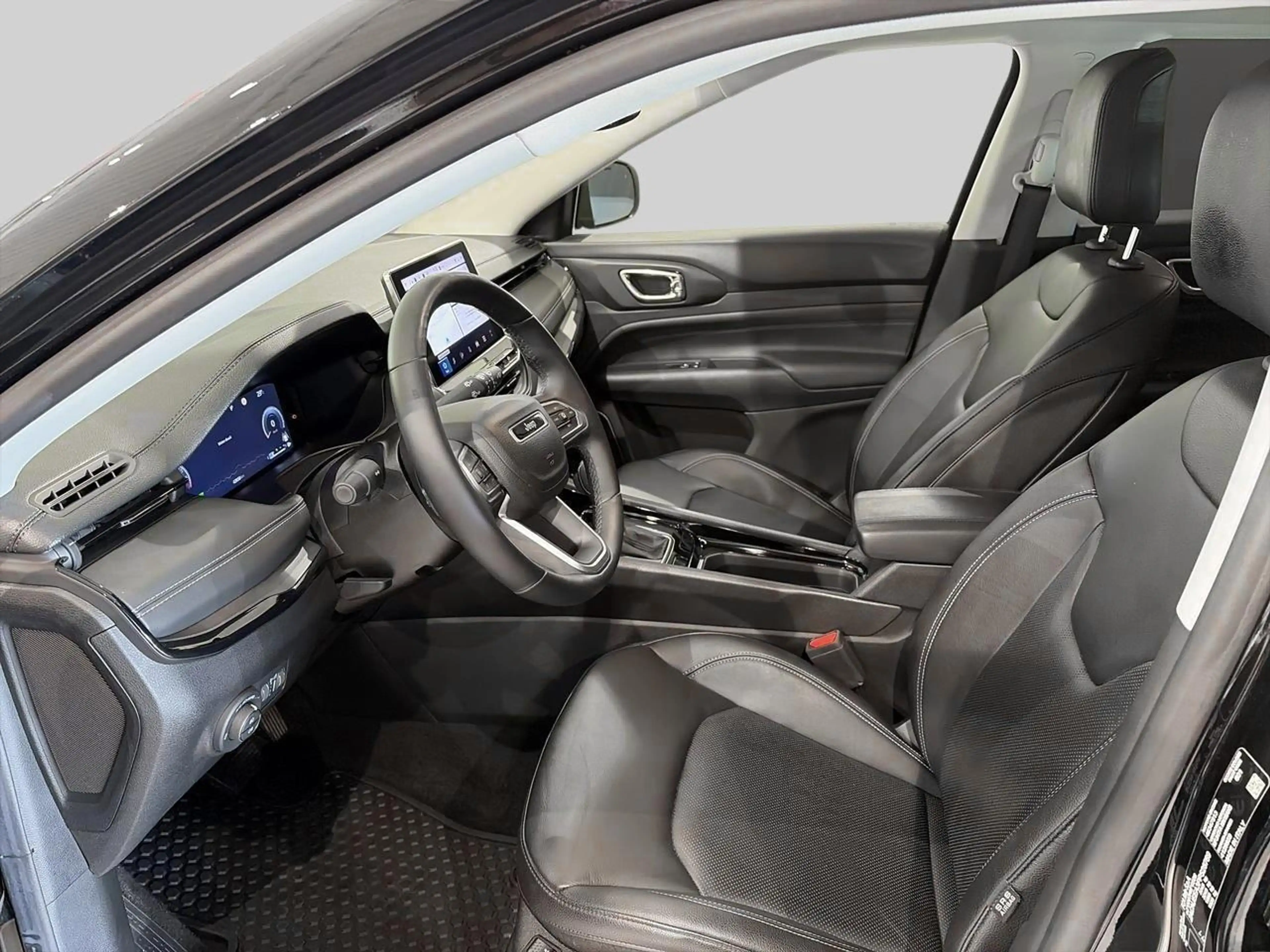 Jeep Compass 1.5 mHEV Turbo T4 130 DCT7 48V S — photo 10