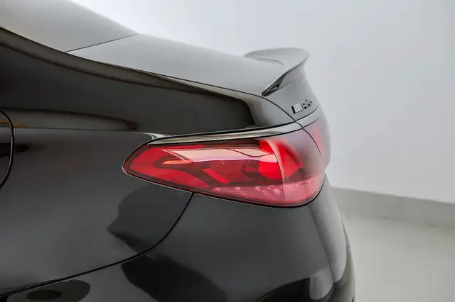 Mercedes-Benz E-Class view 17