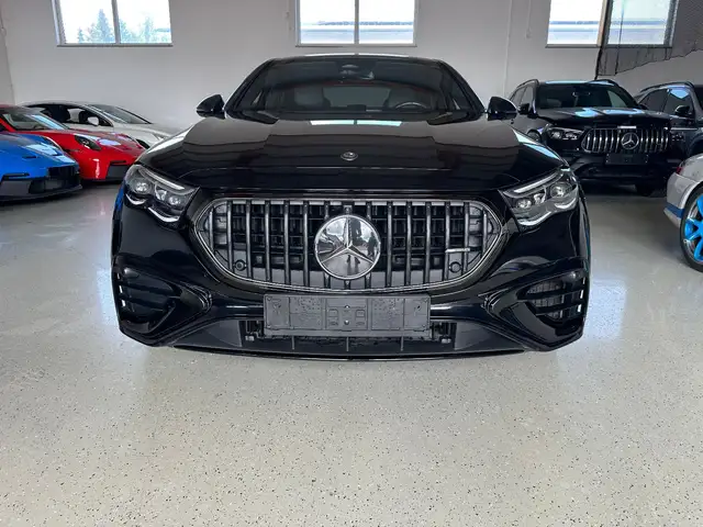 Mercedes-Benz Amg view 2