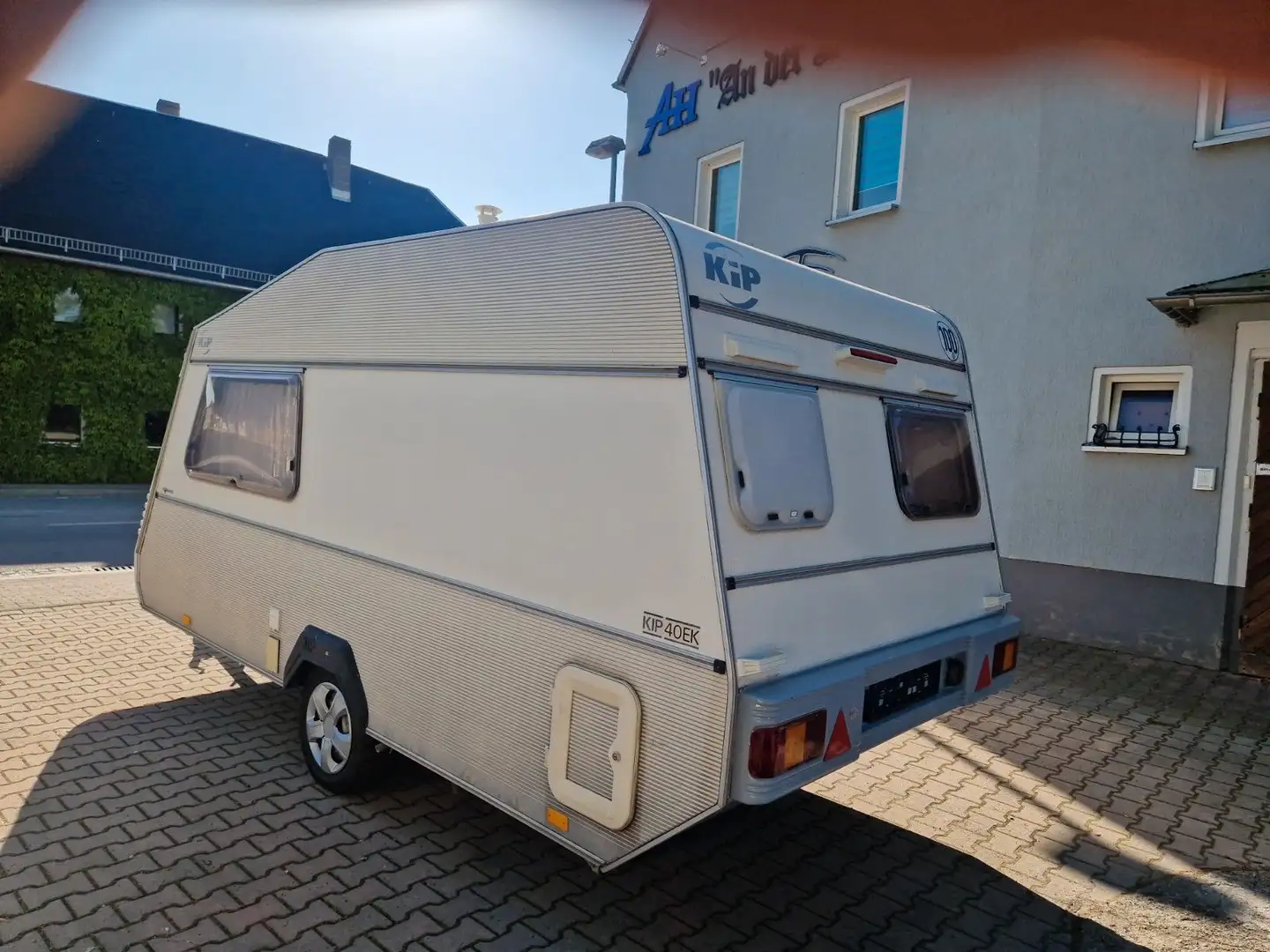Kip 40 EK Beige - 2