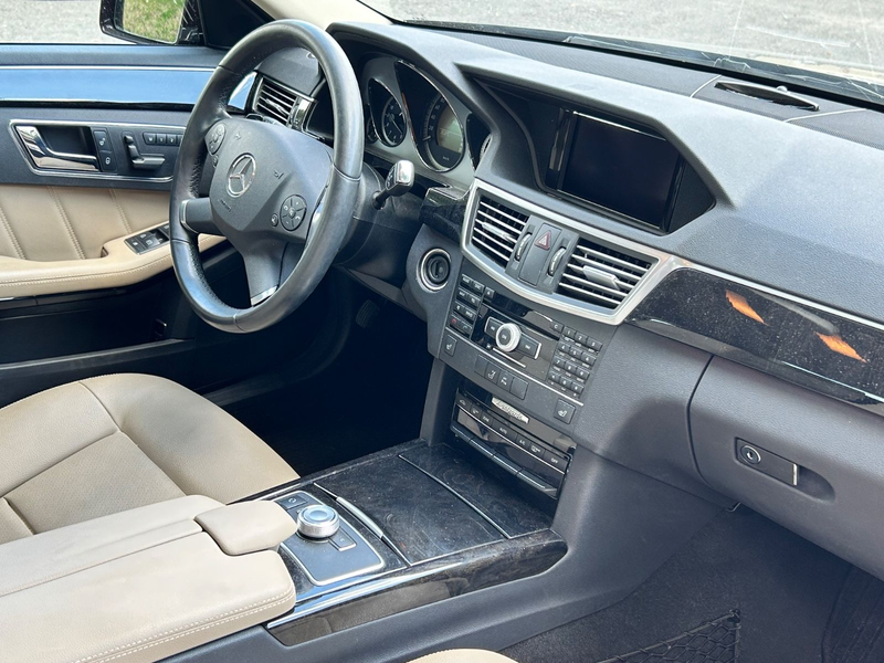 Mercedes-Benz E 350 CGI*Avantgarde*Leder*COMAND*Bi-Xenon*SHZ — photo 12