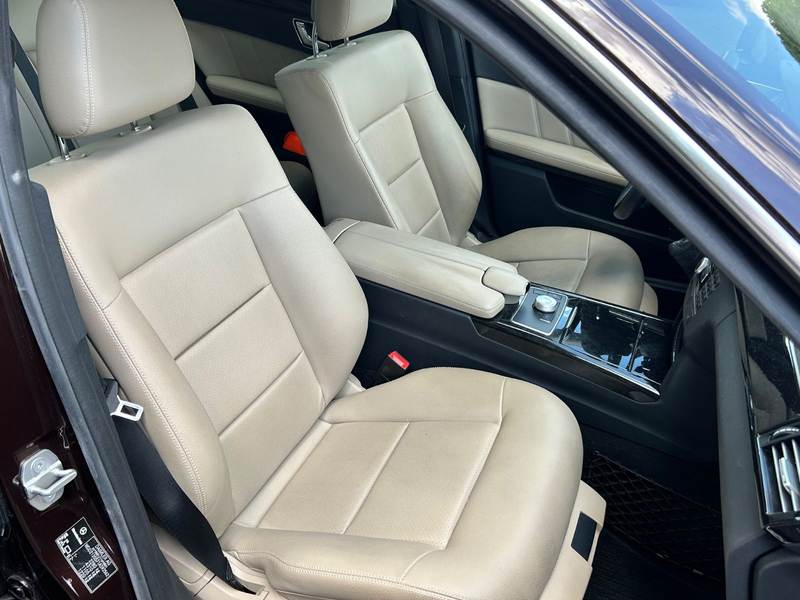 Mercedes-Benz E 350 CGI*Avantgarde*Leder*COMAND*Bi-Xenon*SHZ — photo 6