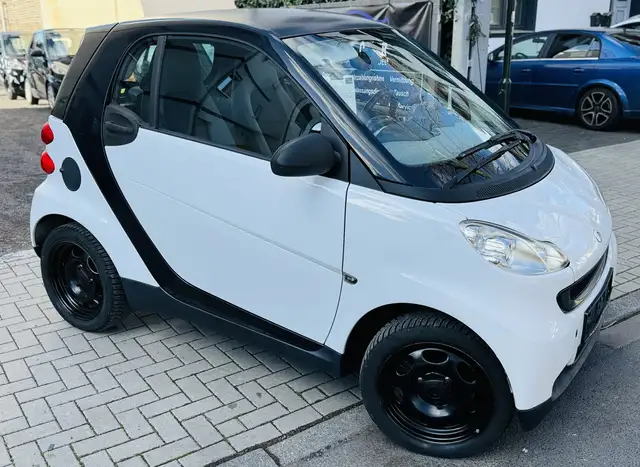 smart forTwo CDI DIESEL / VOLLAUTOMATIK / FINANZIERUNG