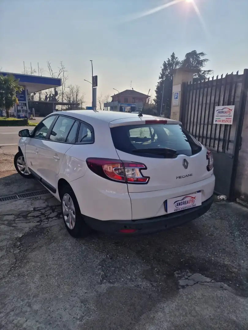 Renault Megane SporTour 1.9 dci Attractive 130cv fap - 2