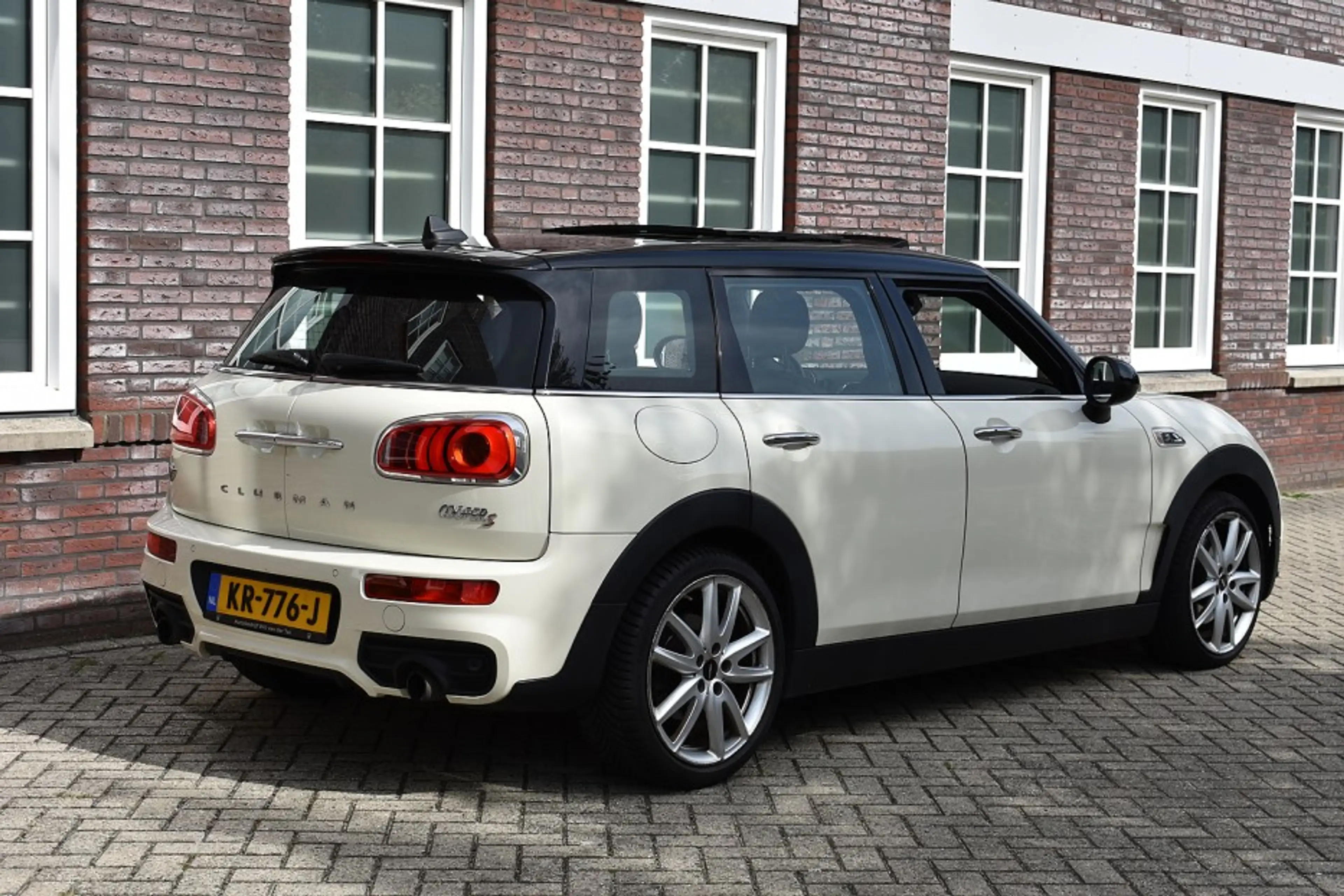 MINI Cooper S Clubman 2.0 Cooper S Chili Serious Business/Panoramdak/Lee — photo 5