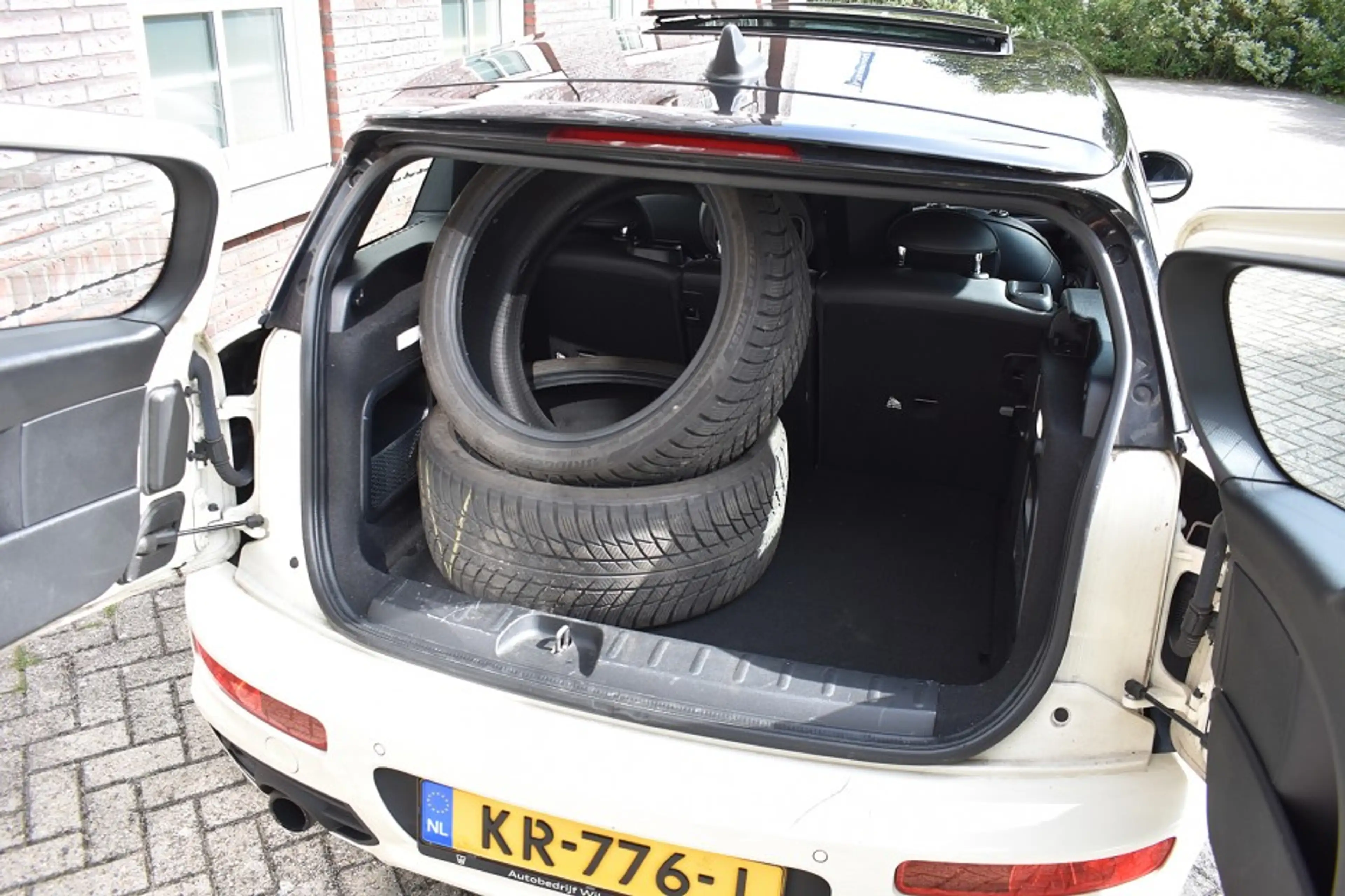 MINI Cooper S Clubman 2.0 Cooper S Chili Serious Business/Panoramdak/Lee — photo 6
