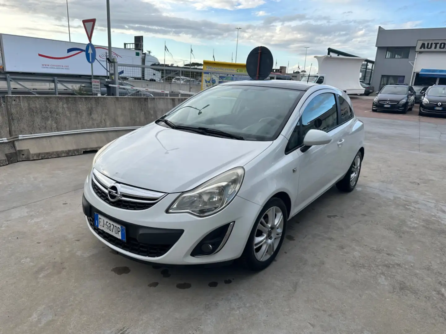 Opel Corsa 1.2 3 porte b-color Blanc - 1