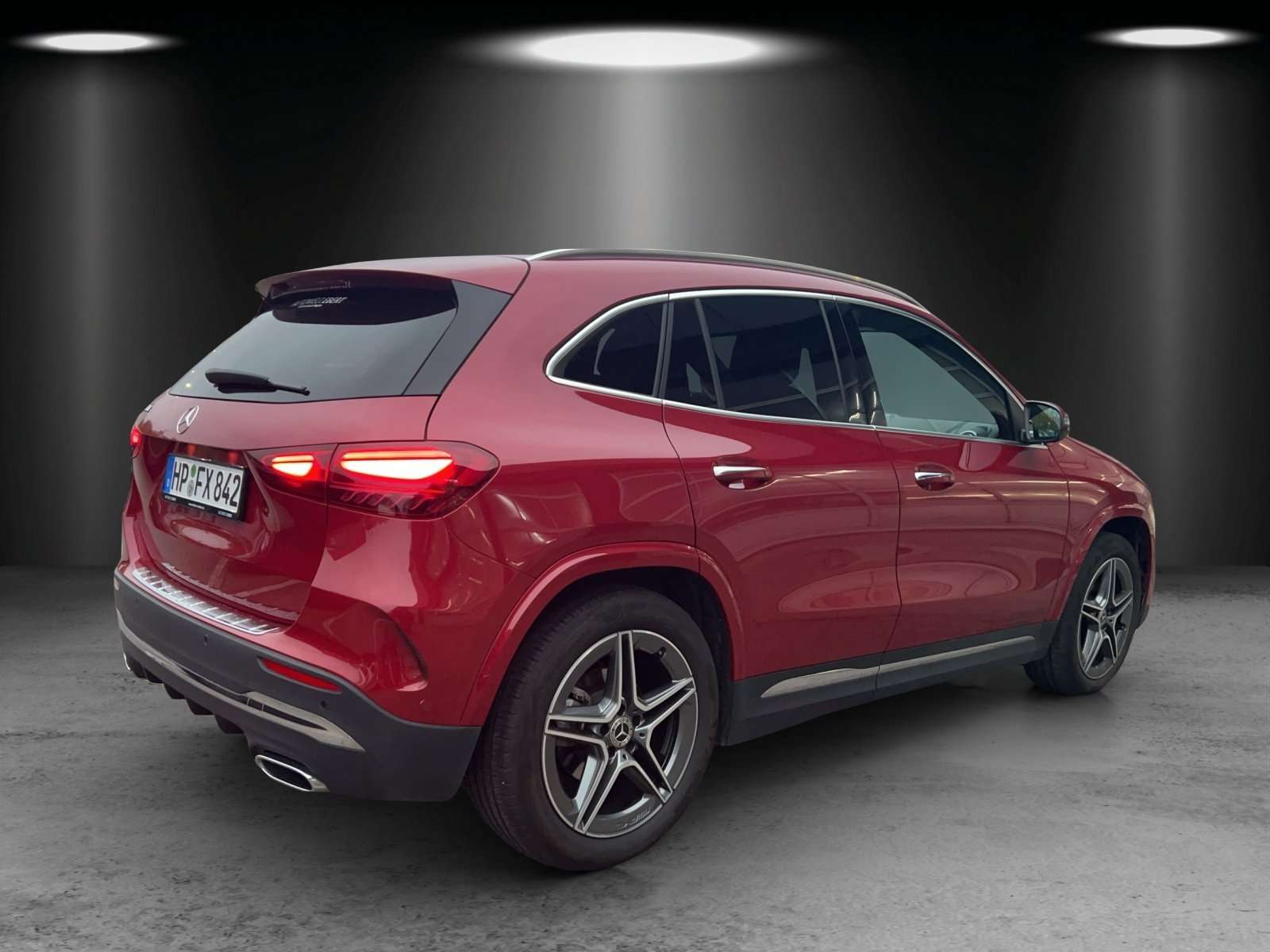 Mercedes-Benz GLA 180