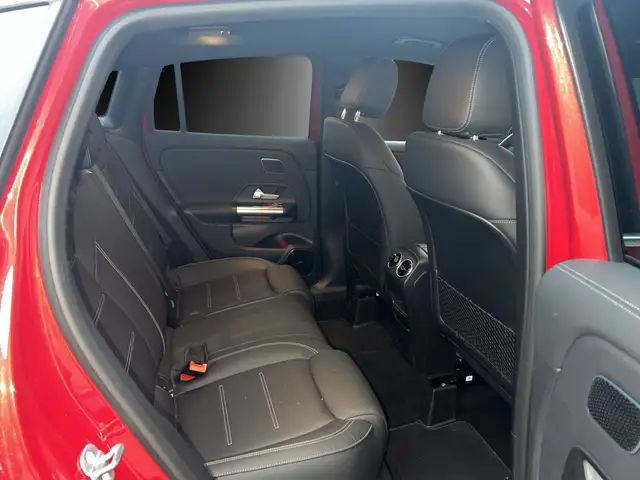 Mercedes-Benz Gla Class view 11