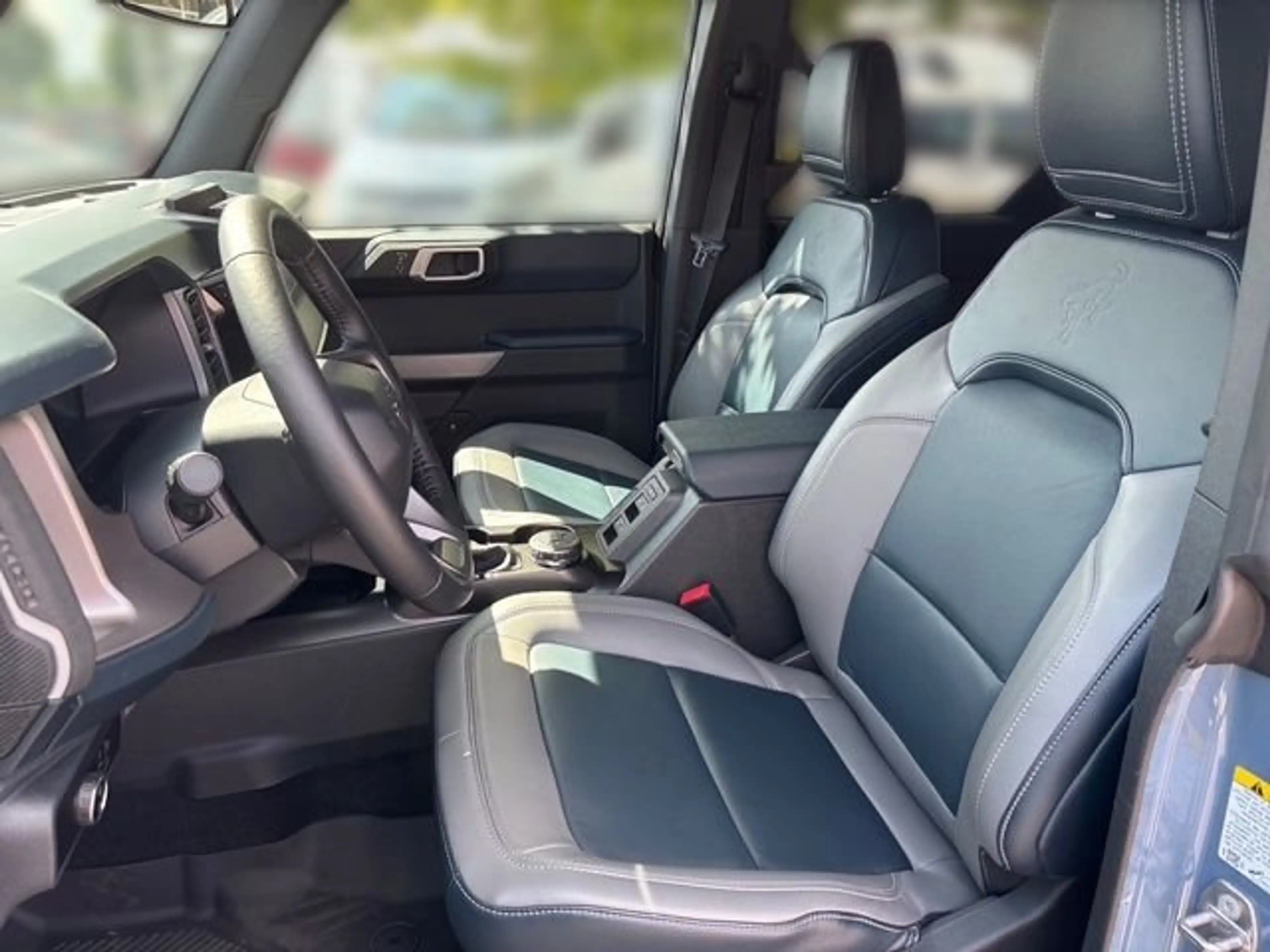 Ford Bronco 2.7 EcoBoost V6 Outer Banks — photo 6