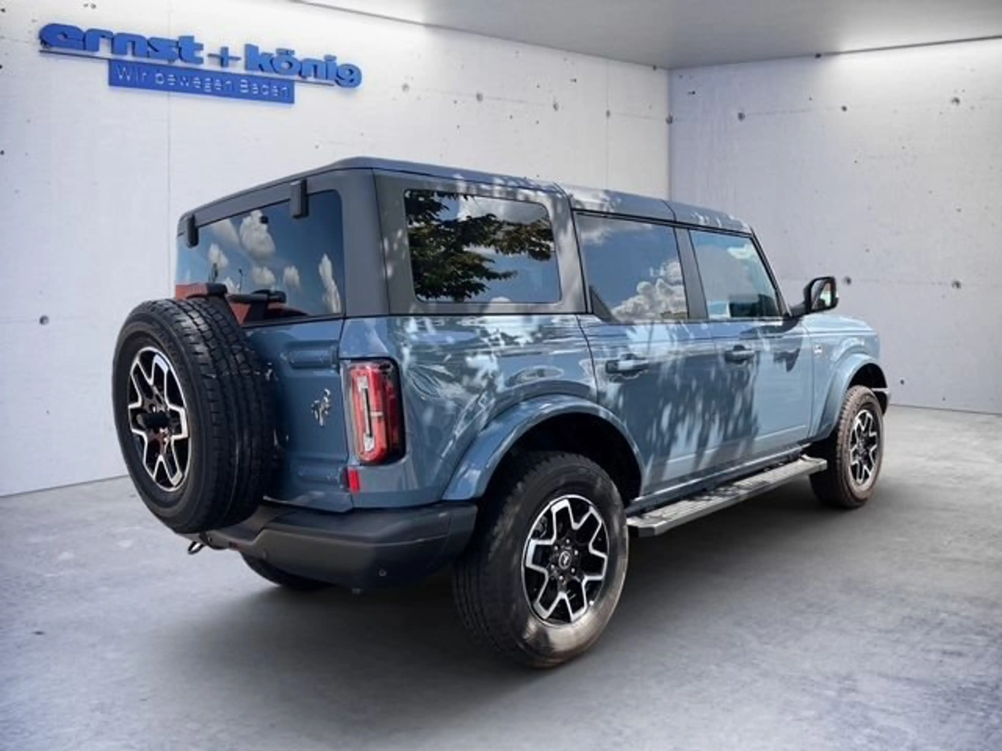 Ford Bronco 2.7 EcoBoost V6 Outer Banks — photo 3