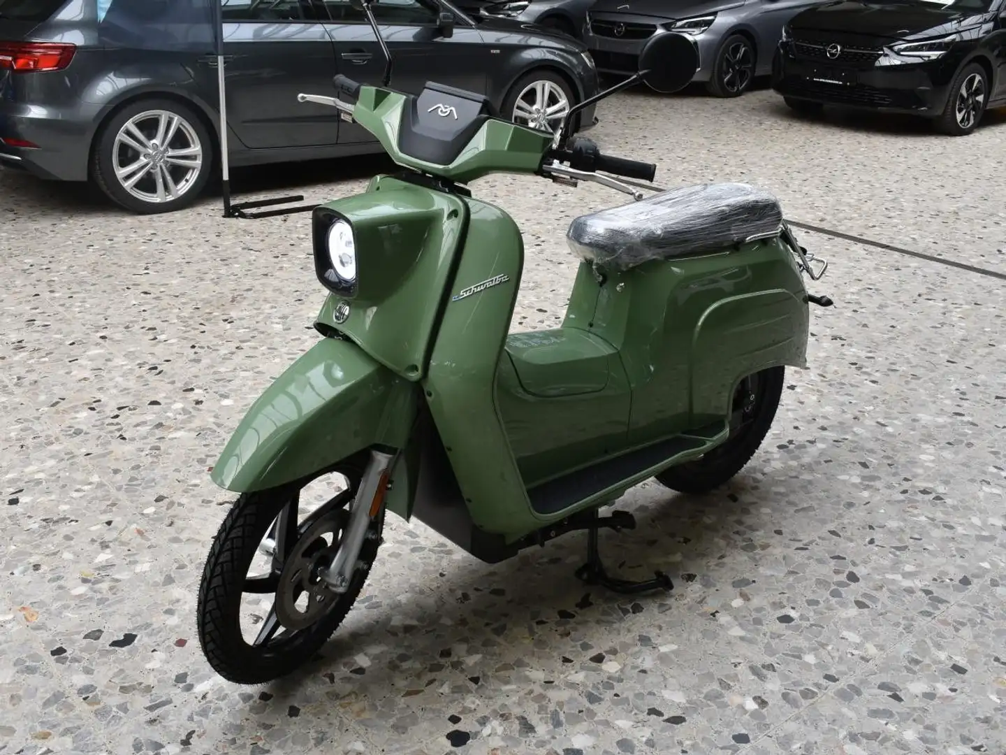 Govecs e-Schwalbe Verde - 1