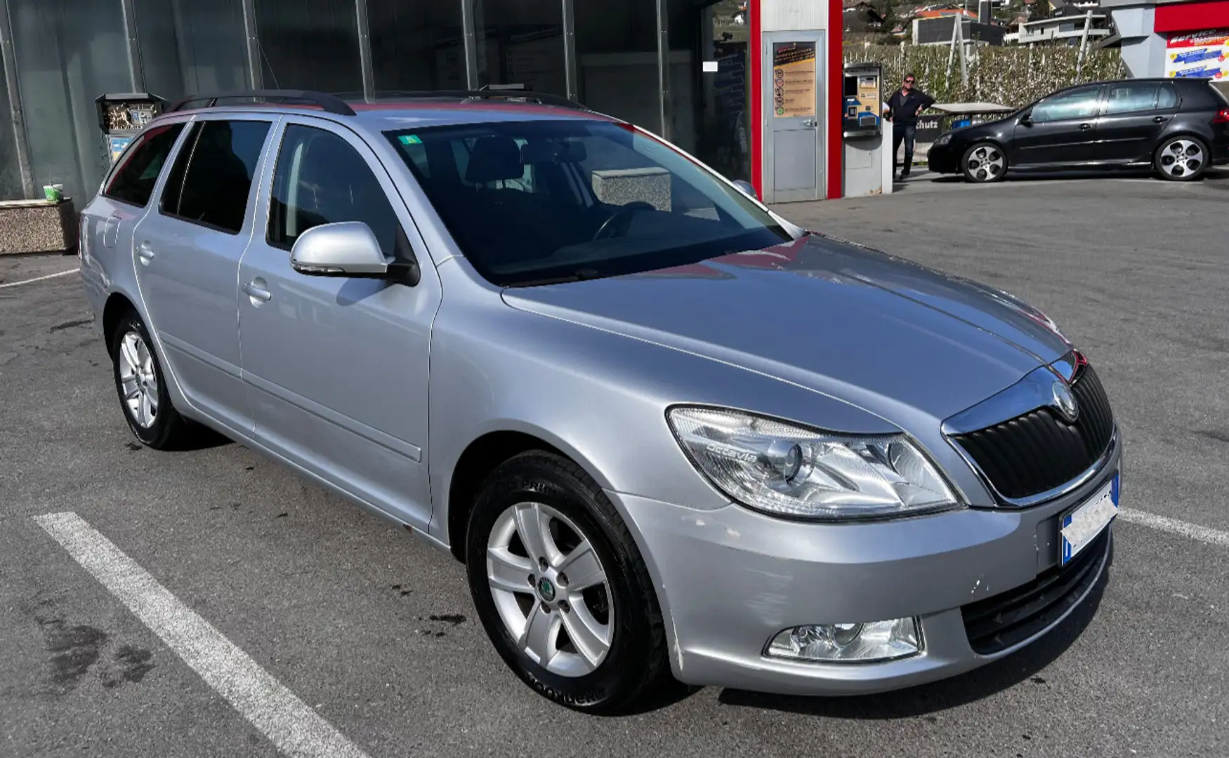Skoda Octavia Combi 1.6 TDI DPF SPORT EDITION Argento - 1