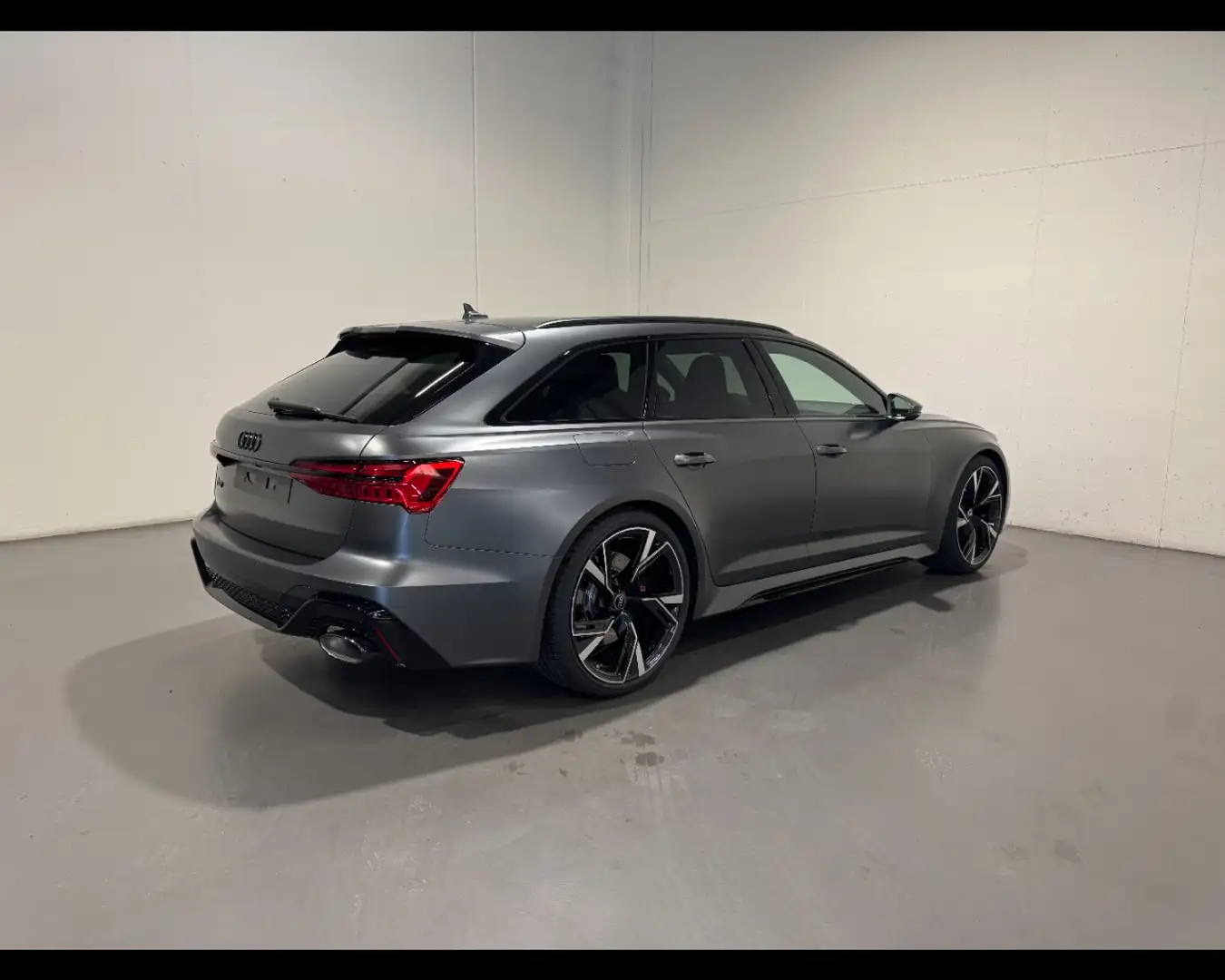 Audi RS6 RS 6 Avant    441(600) kW(CV) tiptronic - 2