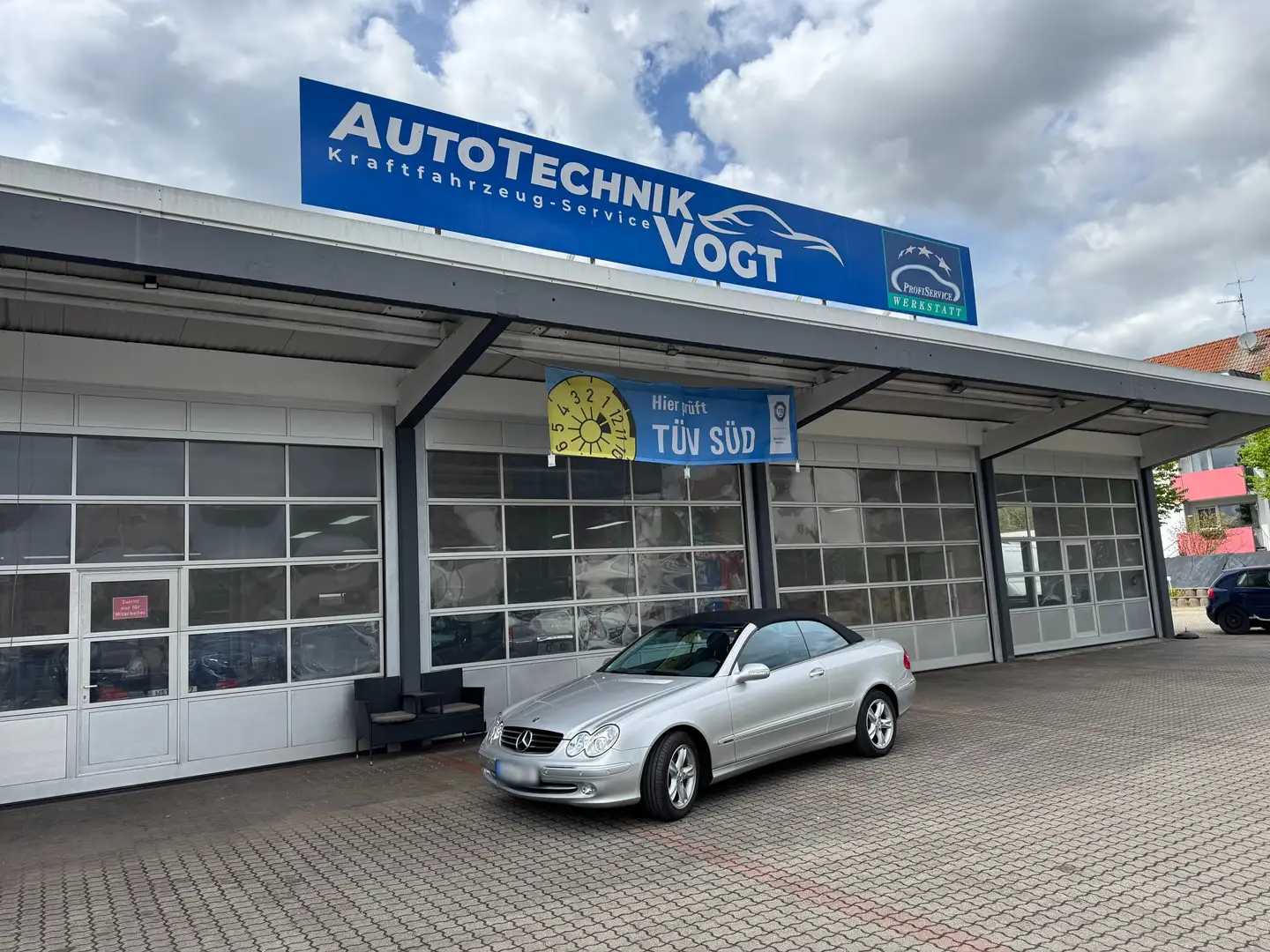 Mercedes-Benz CLK 320 CLK 320 *HU NEU*REIFEN NEU*TOP*SCHECKHEFTGEPF* Silber - 1