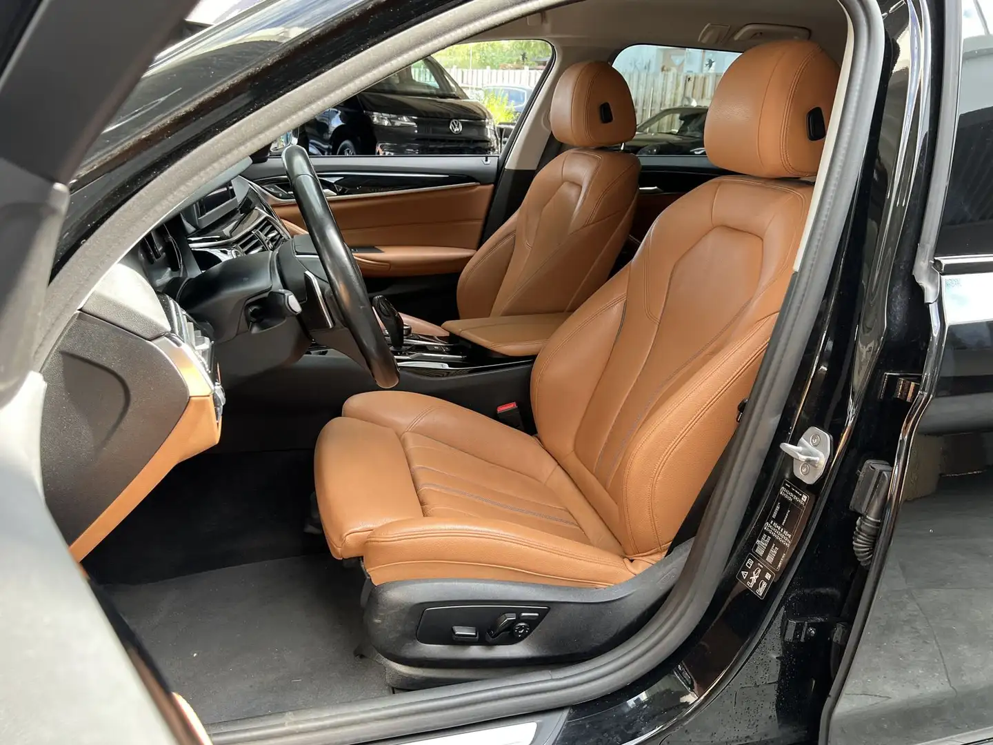 BMW 530 5 530i xDrive SportLine Vollleder Kamera el.Sitz Noir - 2