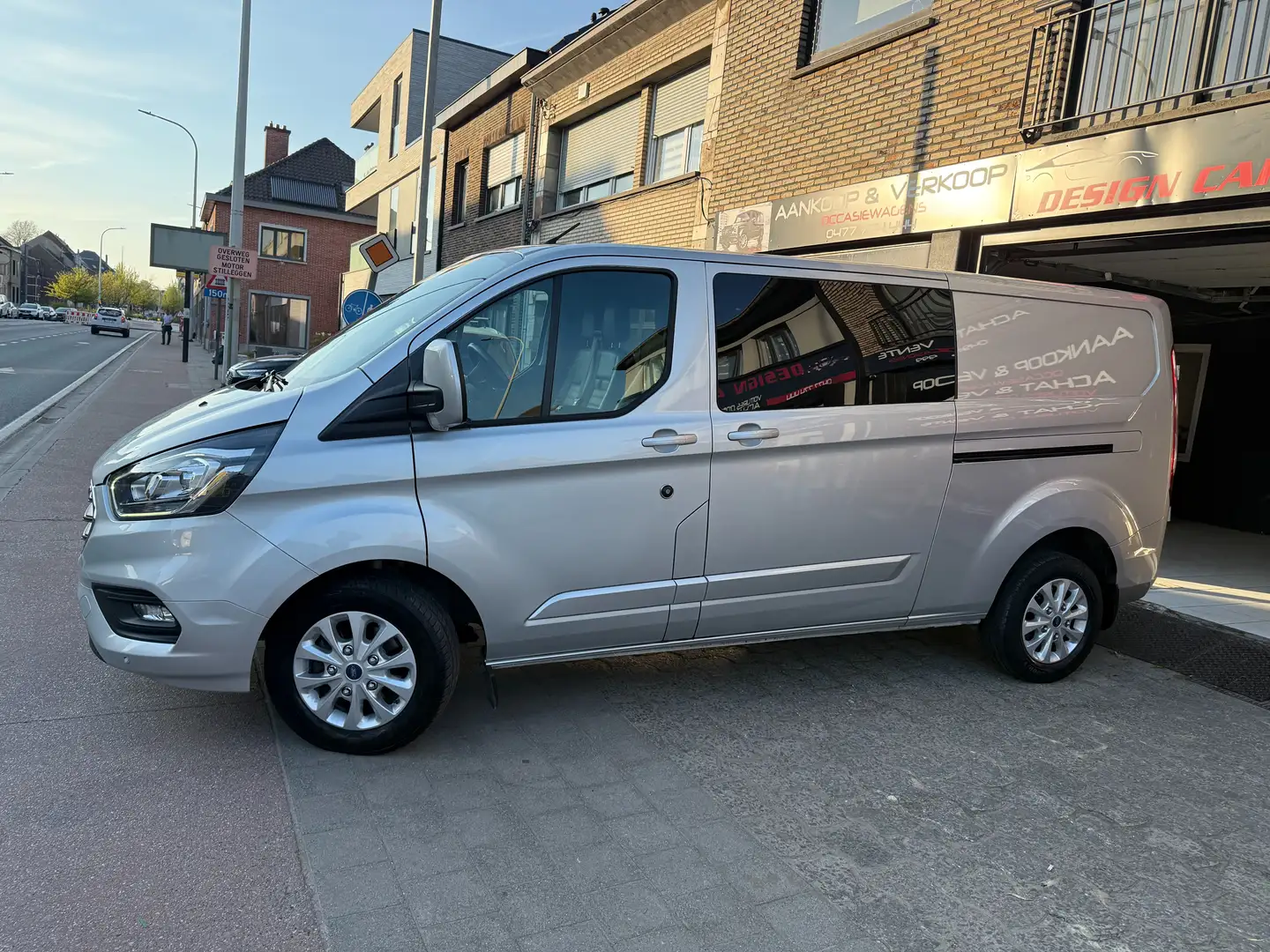 Ford Transit Custom L2 Automatique 170pk*D Cabine 6Place*Netto 23554* Argent - 1
