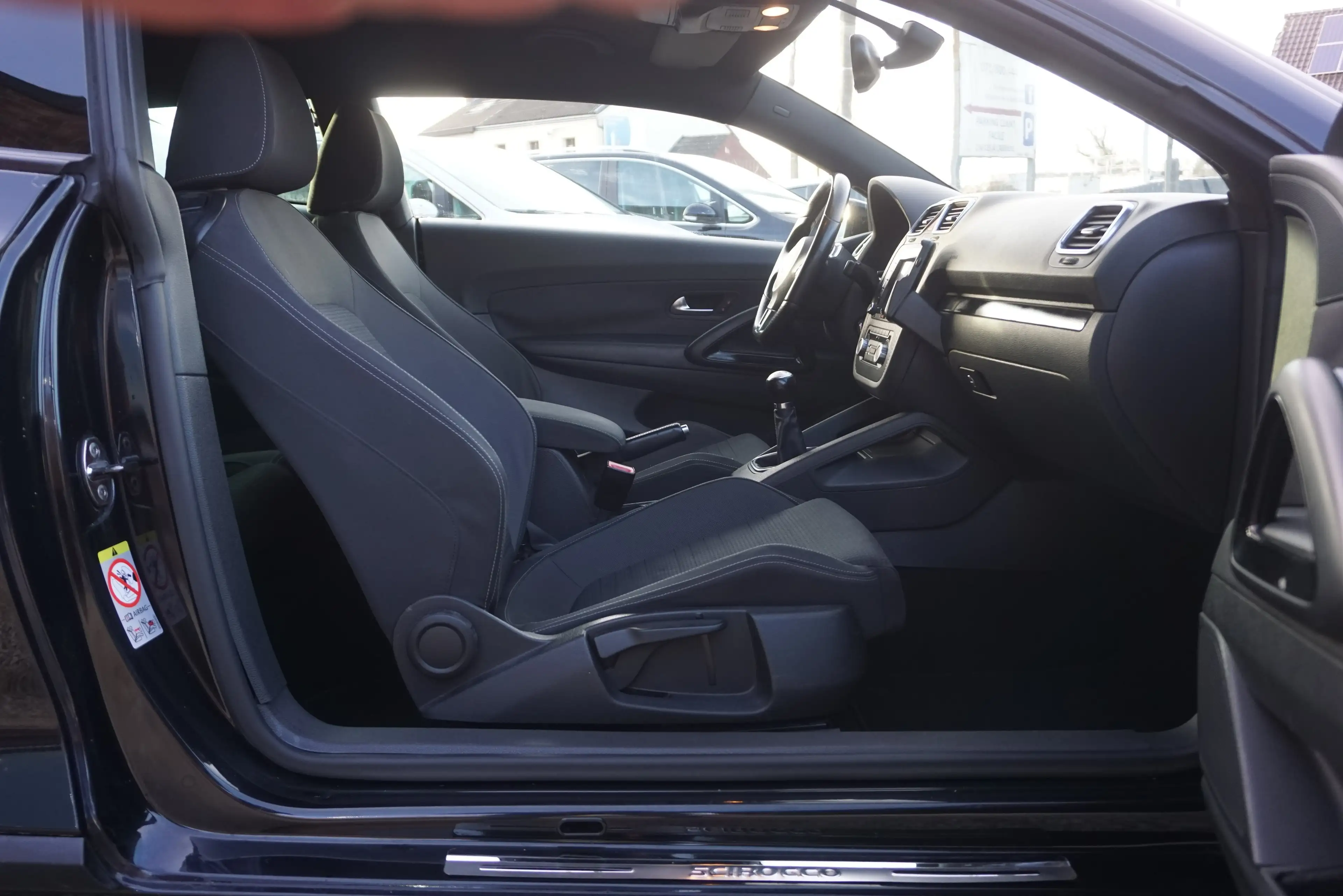 Volkswagen Scirocco 2.0 TDi BODY KIT MAXTON DESIGN CLIM CRUISE 170CH — photo 11