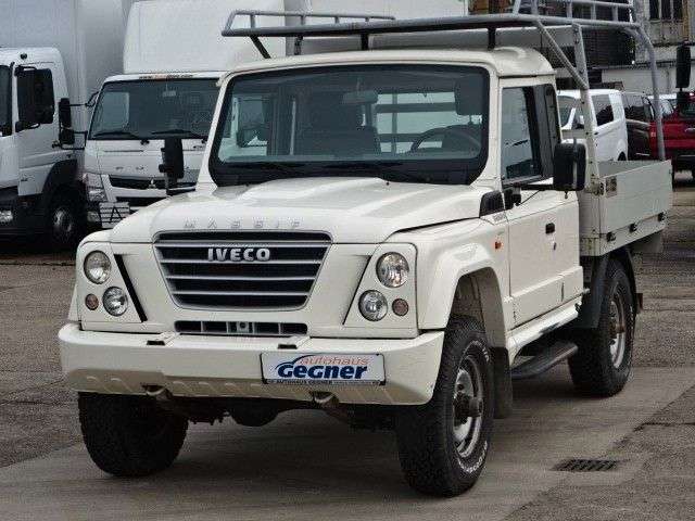 Iveco Massif 145PS 4x4 AHK-luftgebremst