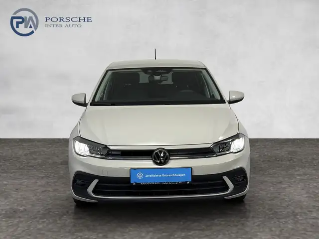 Volkswagen Polo view 2