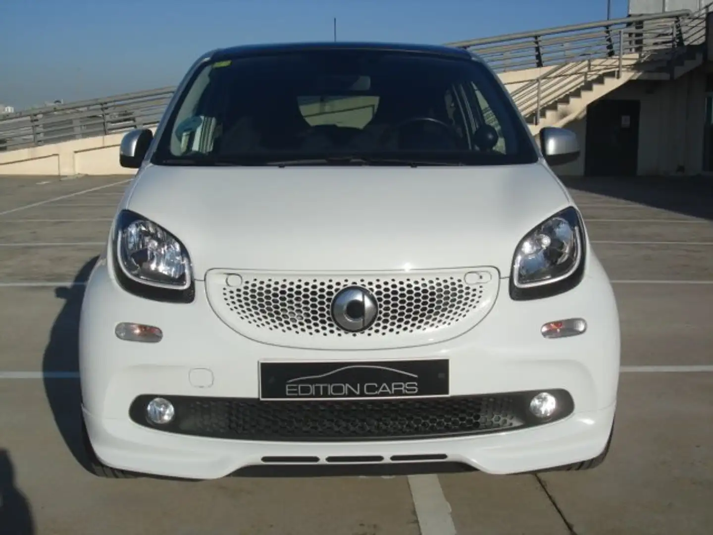 smart forFour 66 Aut. Gris - 2