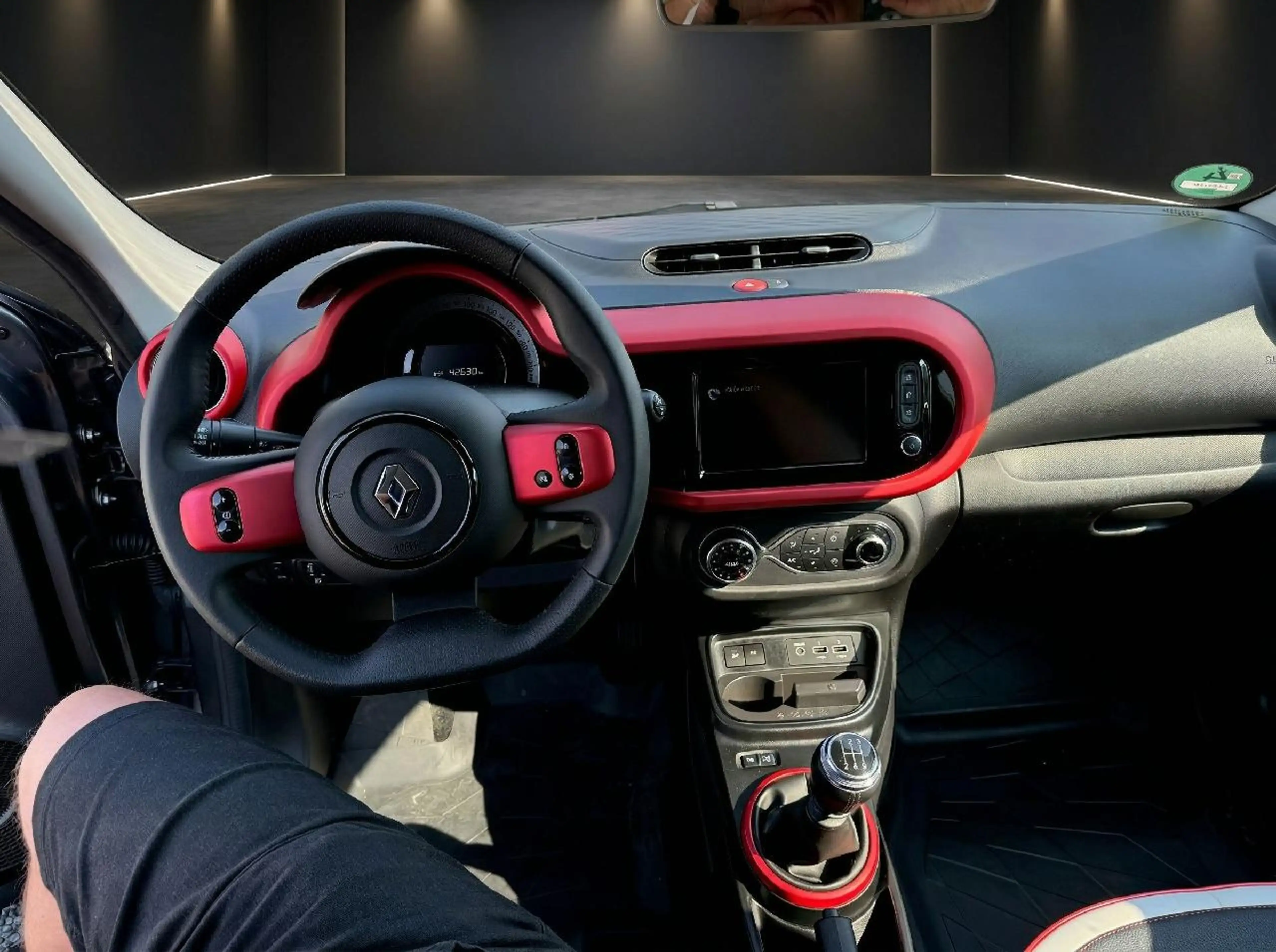 Renault Twingo TCe 90 Intens — photo 4