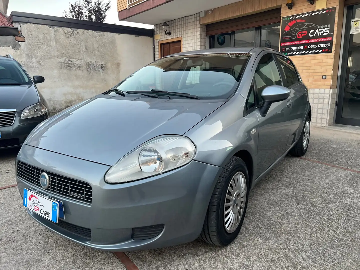Fiat Grande Punto Grande Punto III 2005 5p 1.3 mjt 16v Dynamic 75cv Grigio - 1