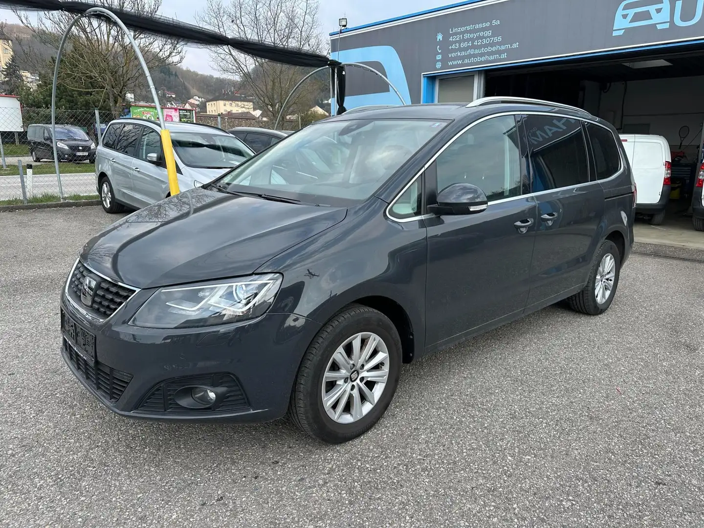 SEAT Alhambra Executive 2,0 TDI Navi-ACC-Kamera Grau - 1