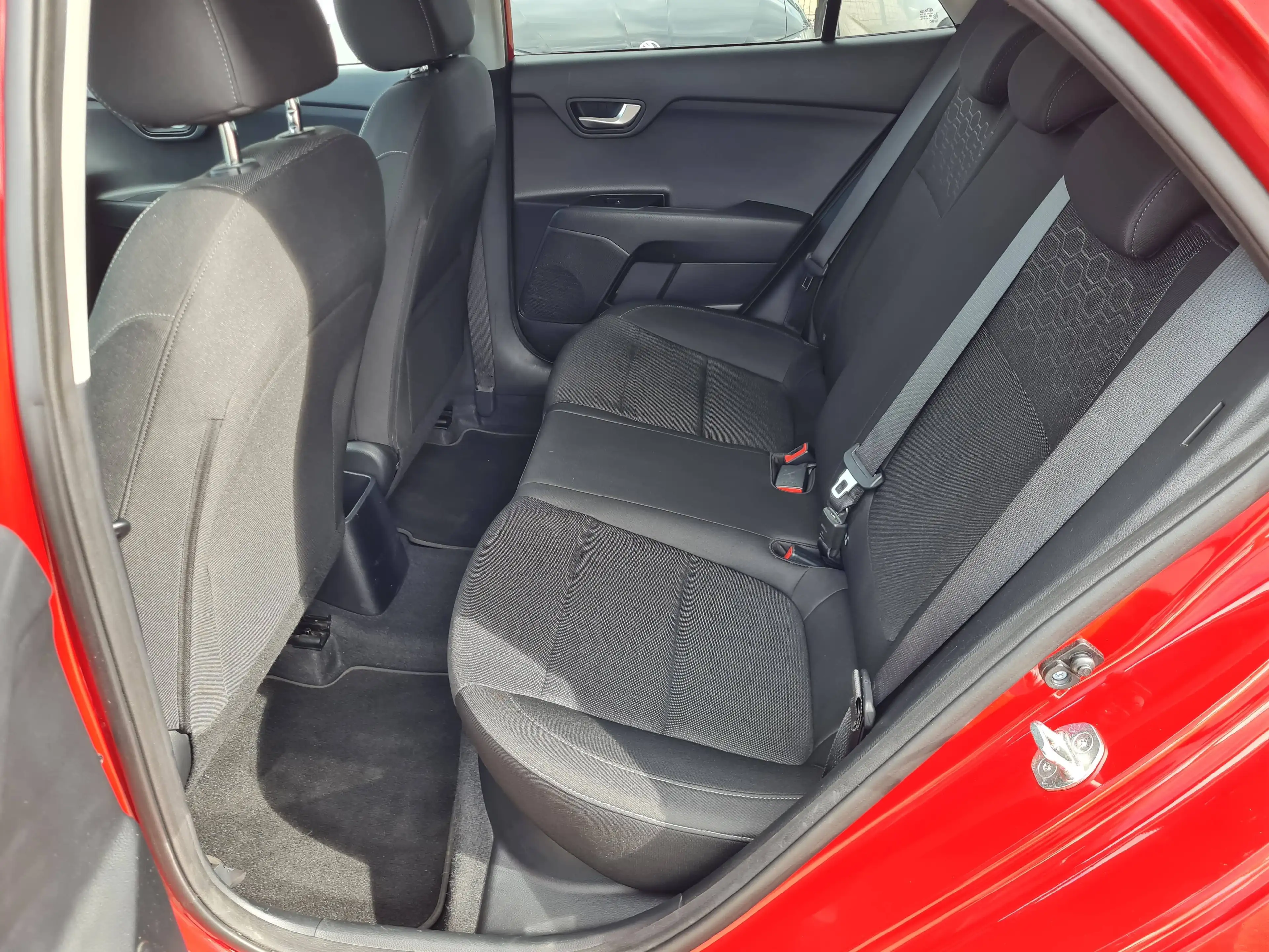 Kia Rio Dream Team 1Hand/73Tklm/TÜV+Inspektion-Neu — photo 15