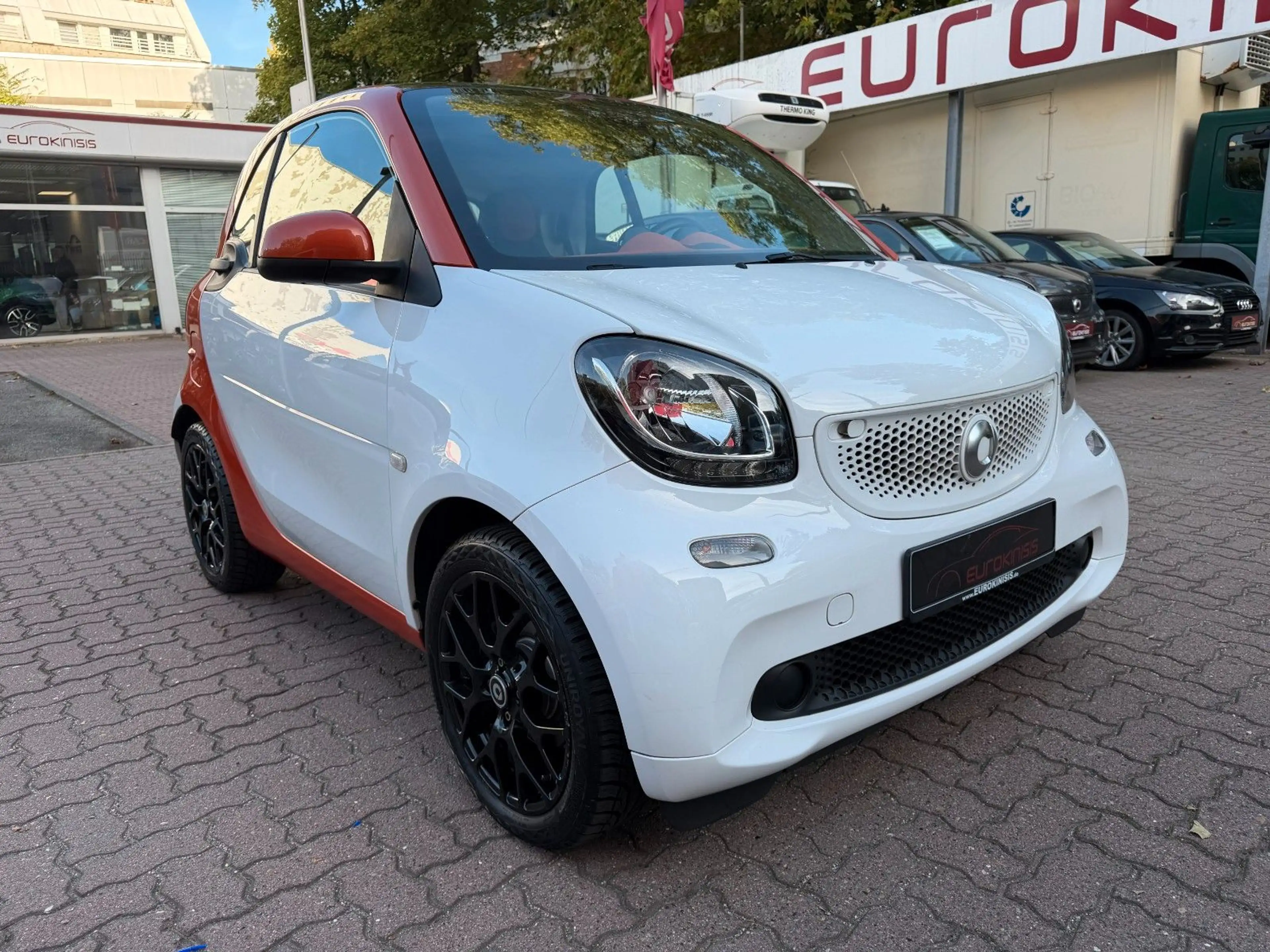 smart forTwo fortwo TWIN Edition#1*SPORT*PANO*NAV*SHZ*PTS*KAM — photo 9