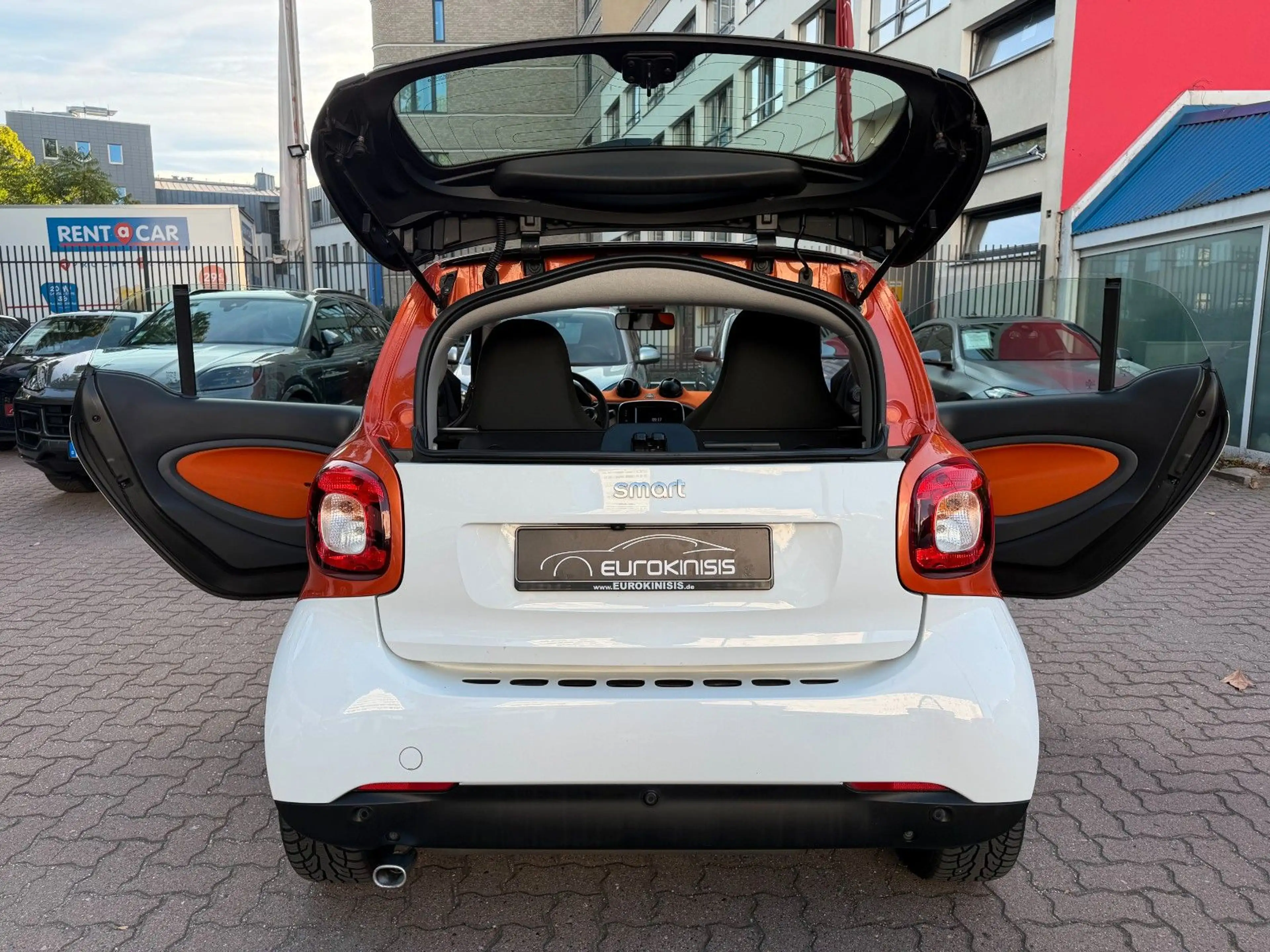smart forTwo fortwo TWIN Edition#1*SPORT*PANO*NAV*SHZ*PTS*KAM — photo 27