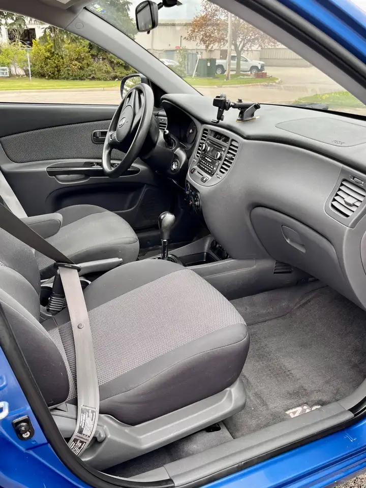Kia Rio снимка Kia Rio